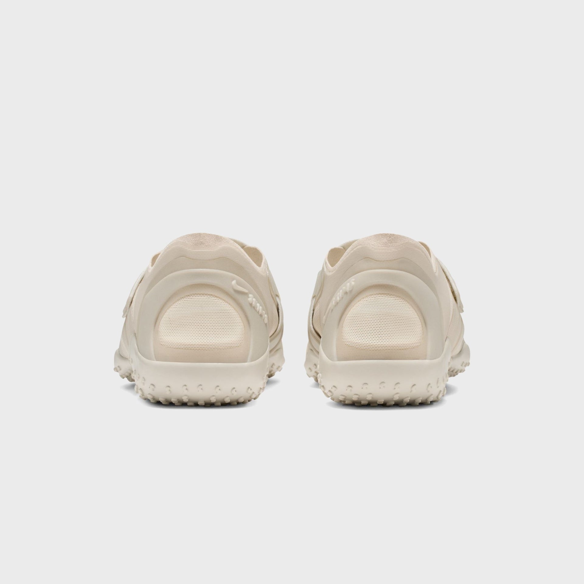 NikeSKIMS WMNS Rift Mesh - Light Bone / Light Orewood Brown