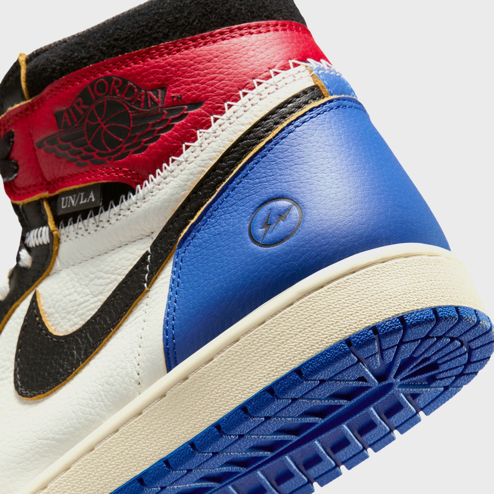 Jordan x Fragment x Union LA Air Jordan 1 Retro High OG - Black / White / Varsity Red / Sport Royal