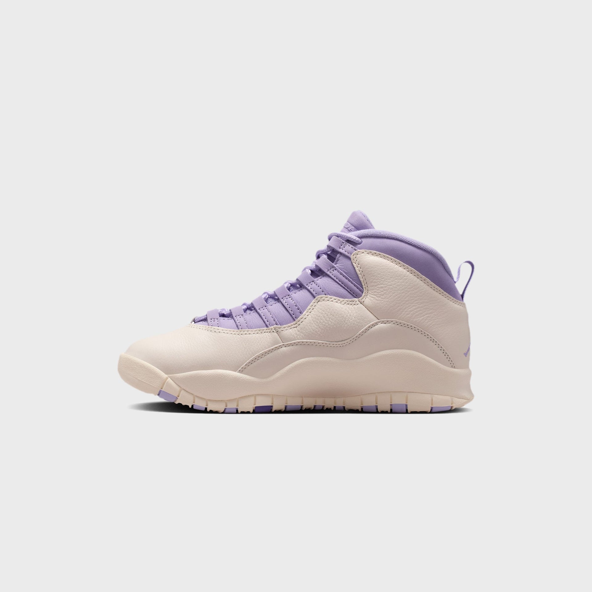Jordan WMNS Air Jordan 10 - Chalk / Hydrangeas / Wild Grape