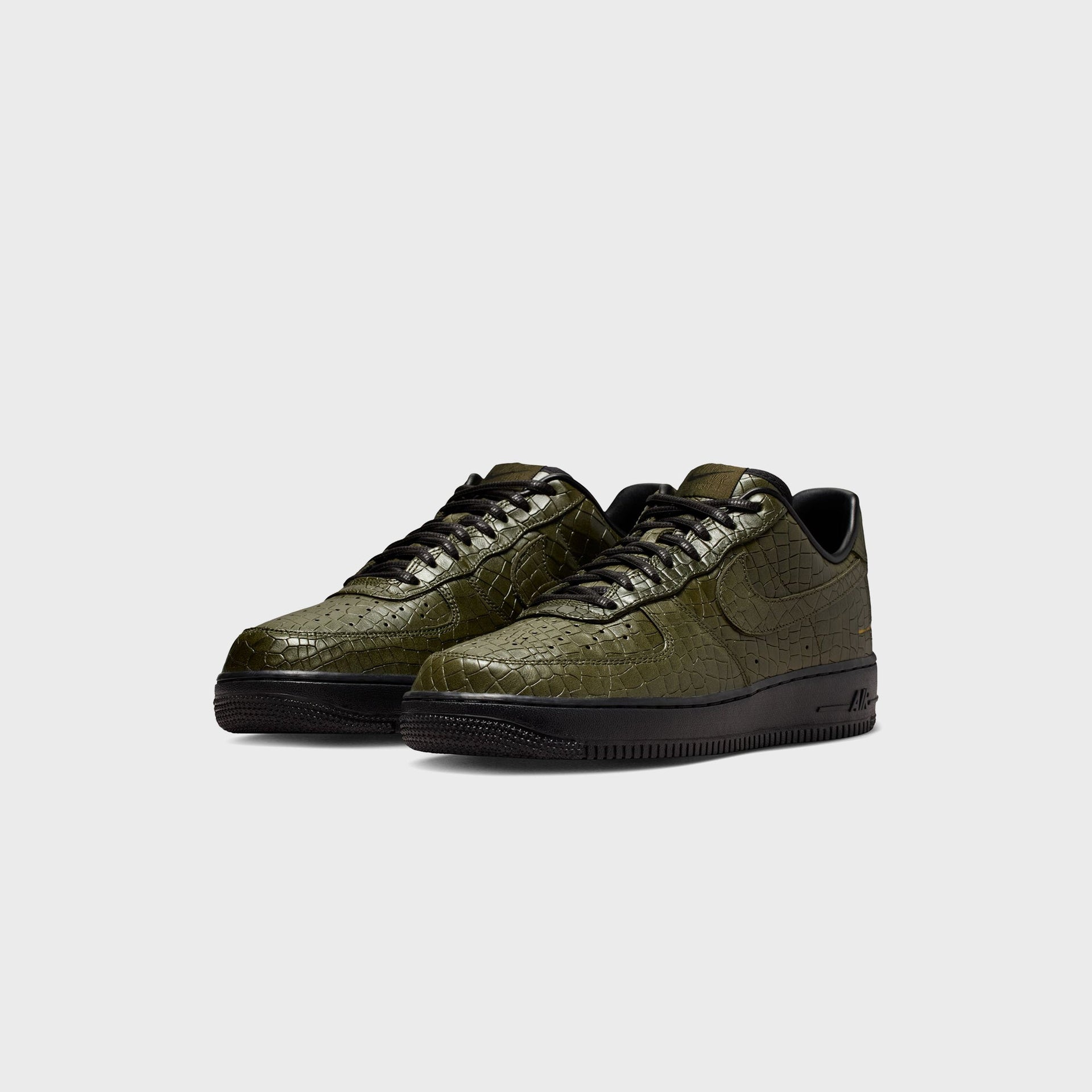 Nike Air Force 1 '07 Premium - Cargo Khaki / Cargo Khaki / Black