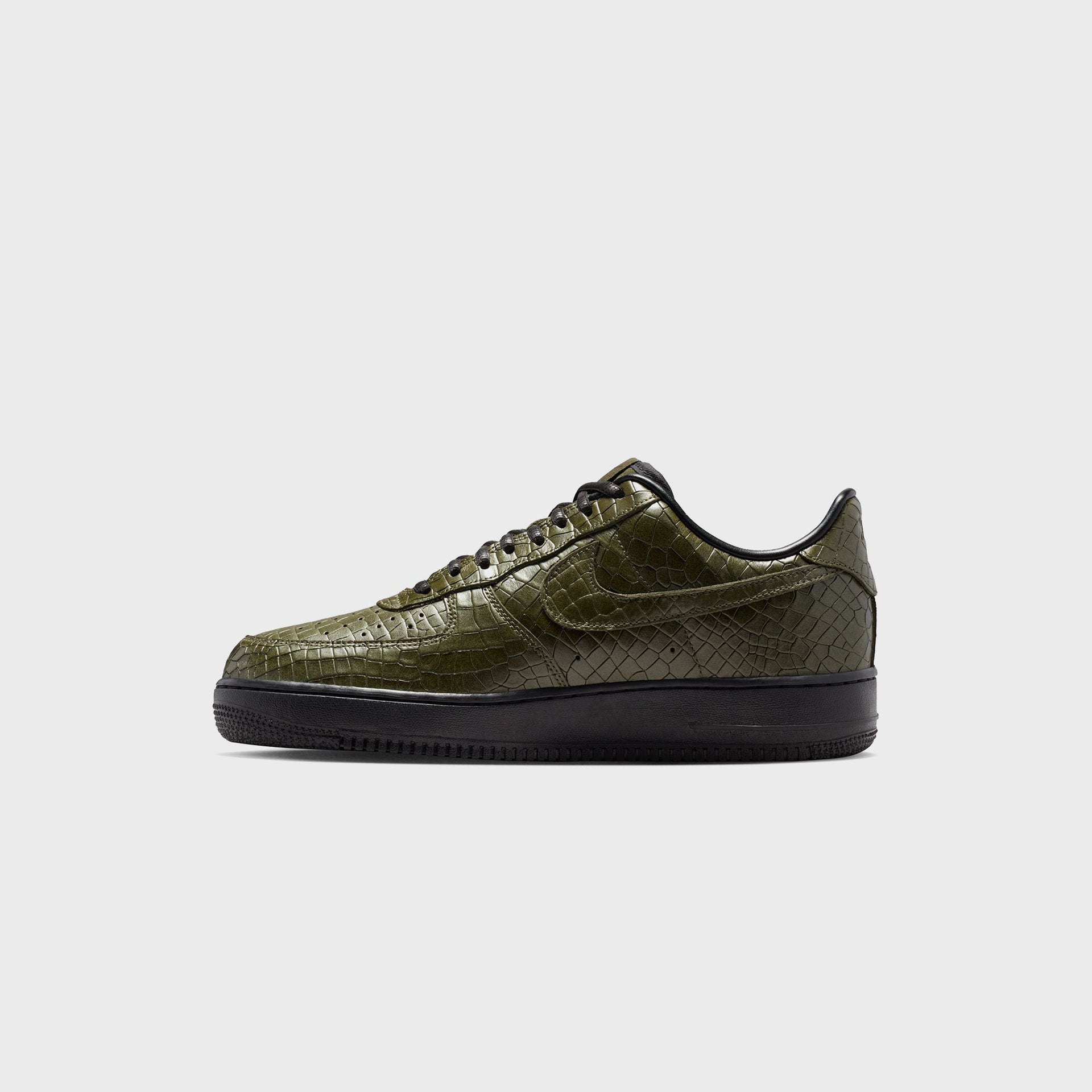 Nike Air Force 1 '07 Premium - Cargo Khaki / Cargo Khaki / Black