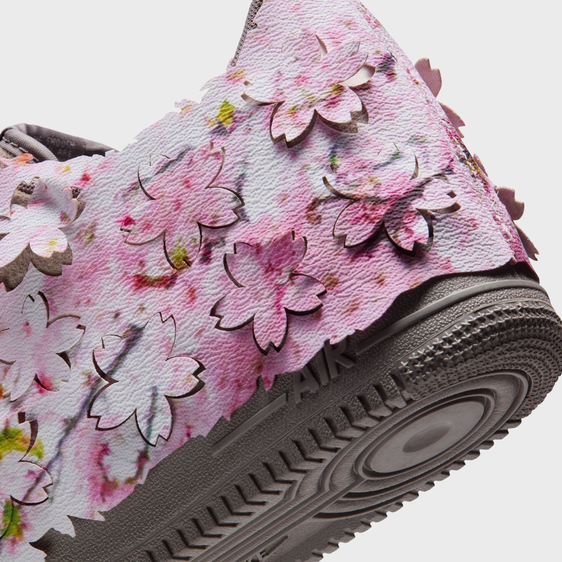 Nike Air Force 1 '07 - Premium Malt / Light Soft Pink / Particle Rose