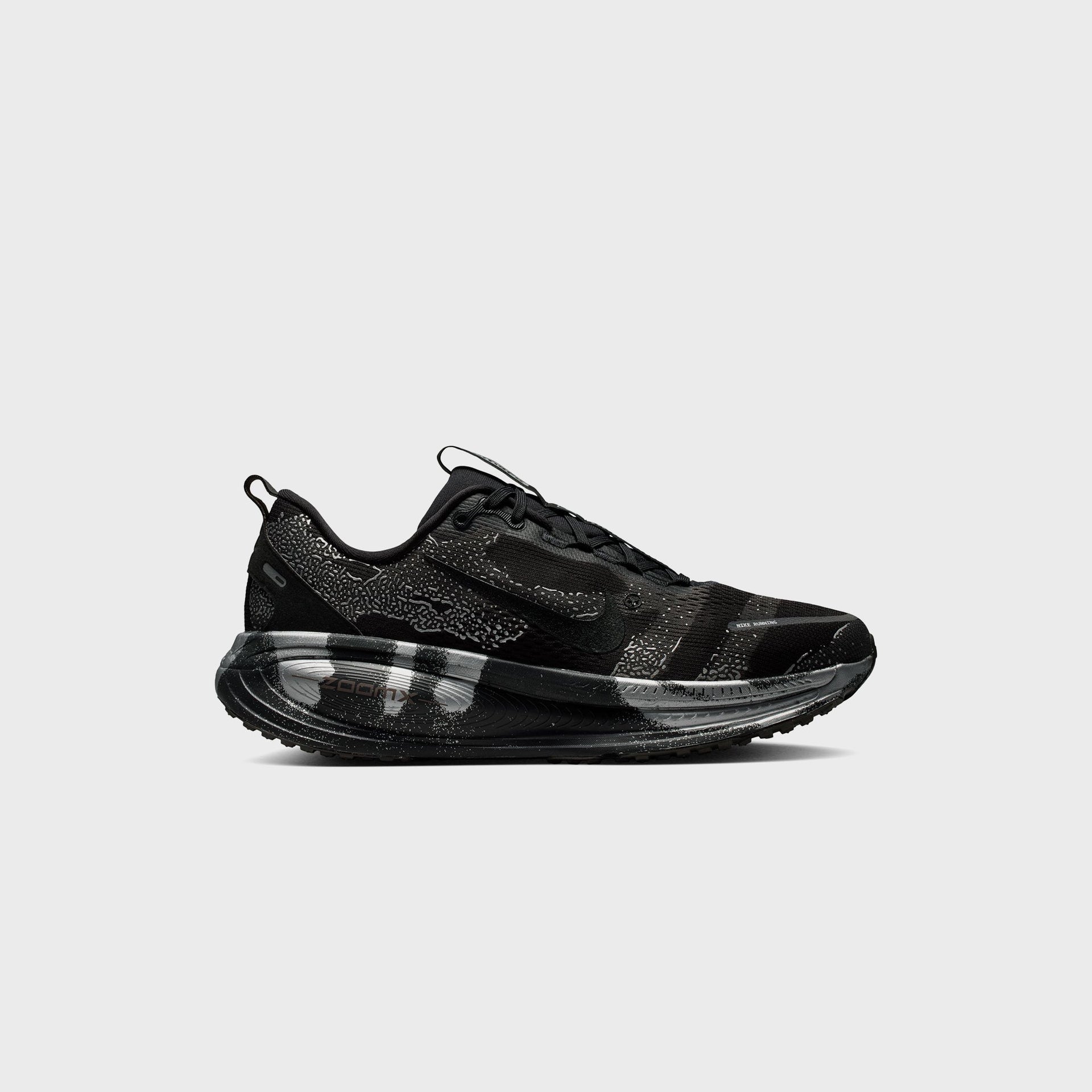Nike Vomero 18 - Iron Grey / Light Smoke Grey / Black