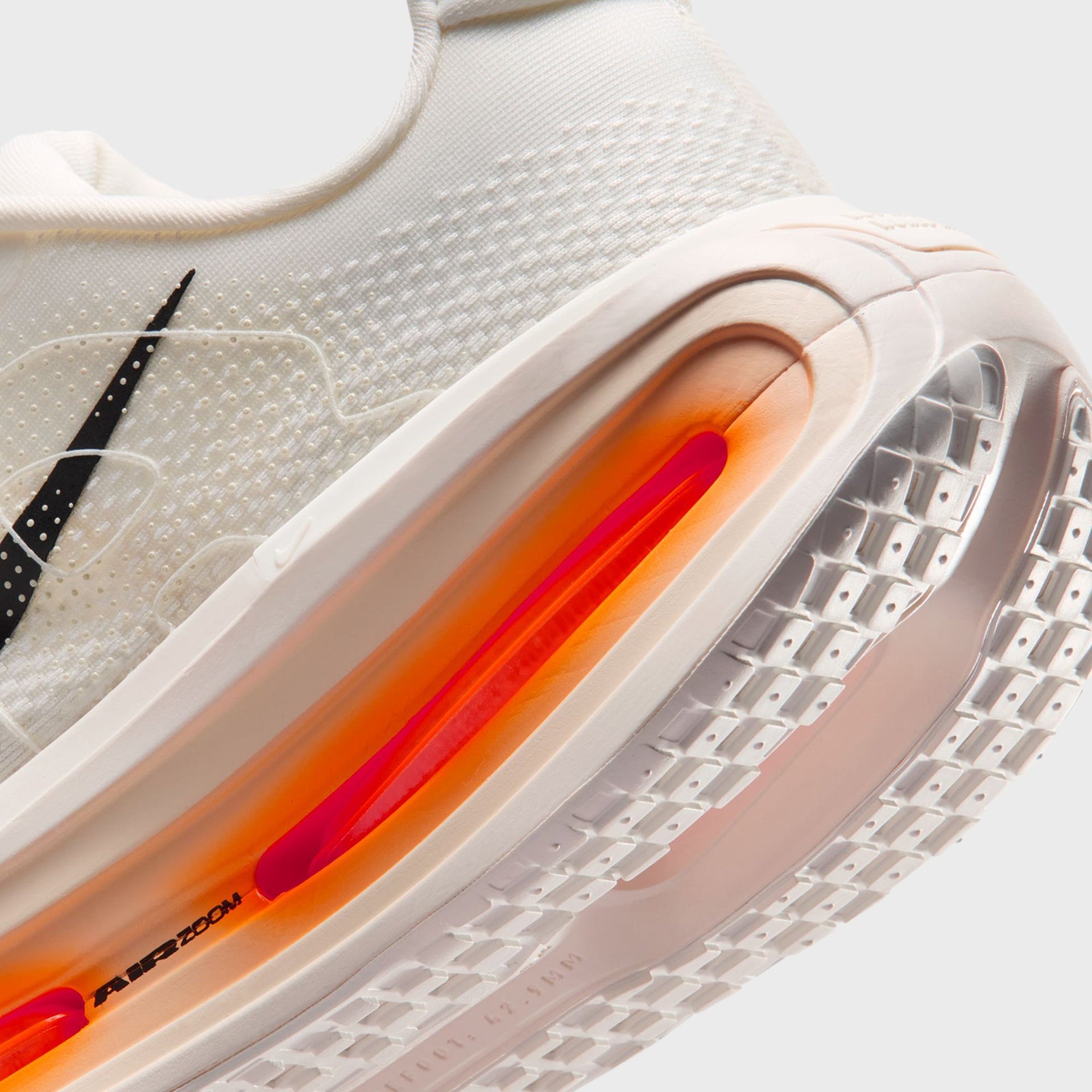 Nike Vomero Premium - Sail / Black / Coconut Milk / Total Orange