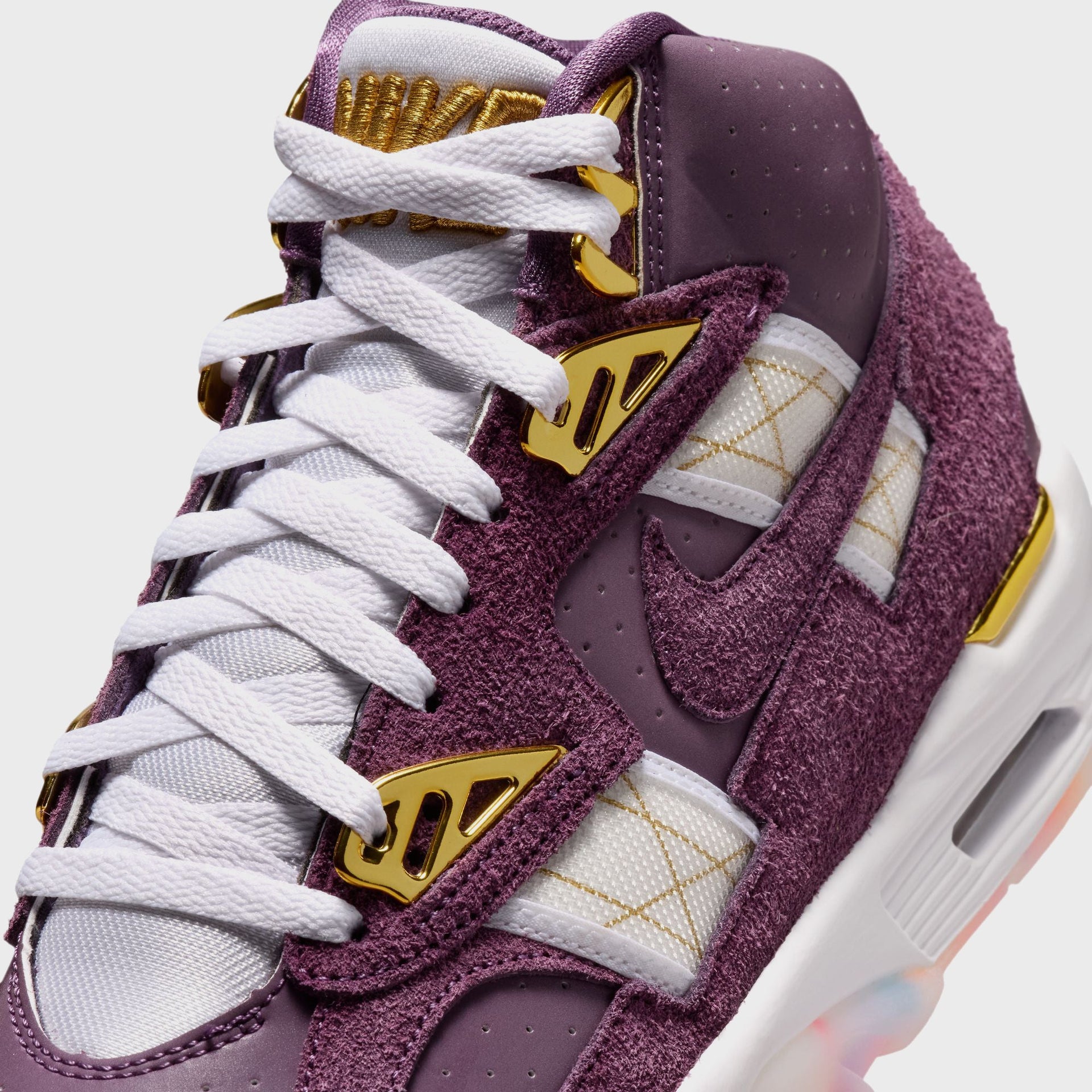 Nike Air Trainer SC - Pro Purple / White / Sail / Metallic Gold