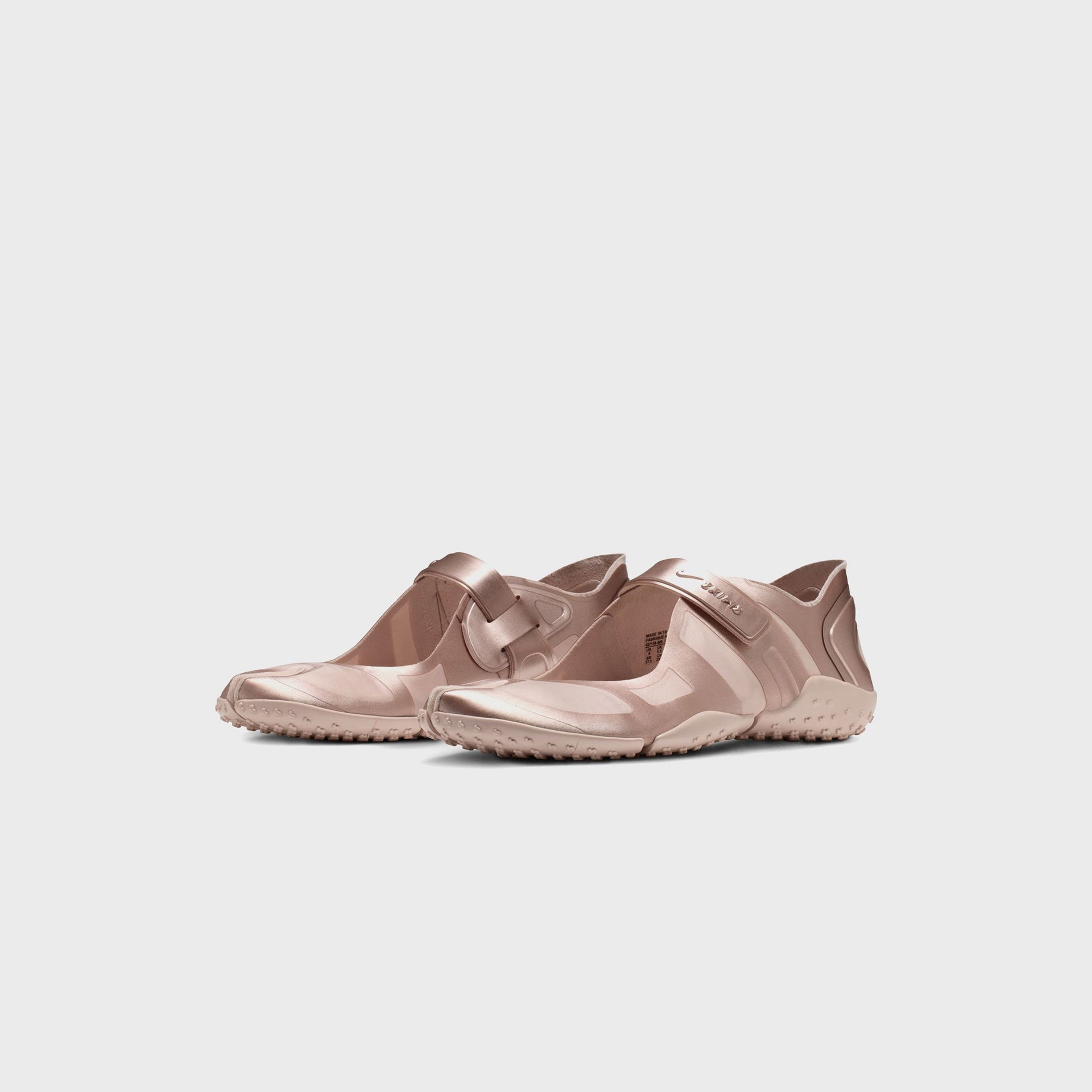 NikeSKIMS WMNS Rift Satin - Silt Red / Silt Red / Silt Red