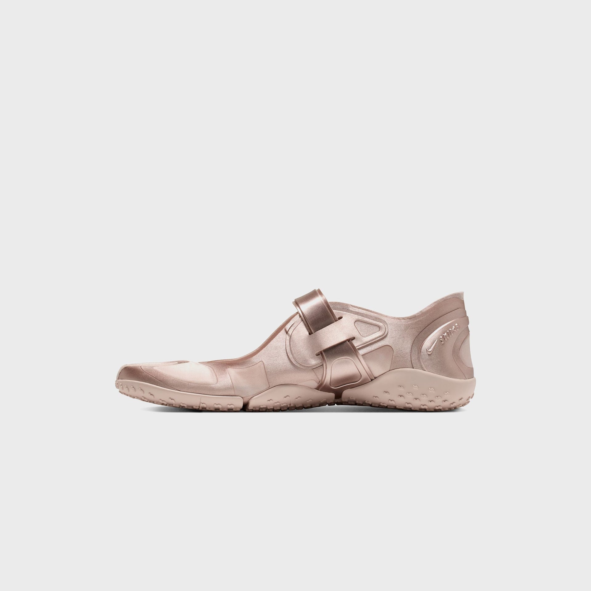 NikeSKIMS WMNS Rift Satin - Silt Red / Silt Red / Silt Red