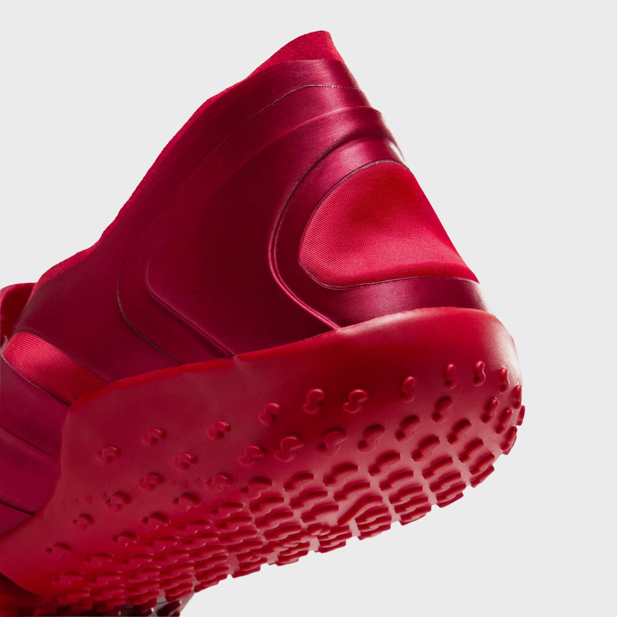 NikeSKIMS WMNS Rift Satin - University Red