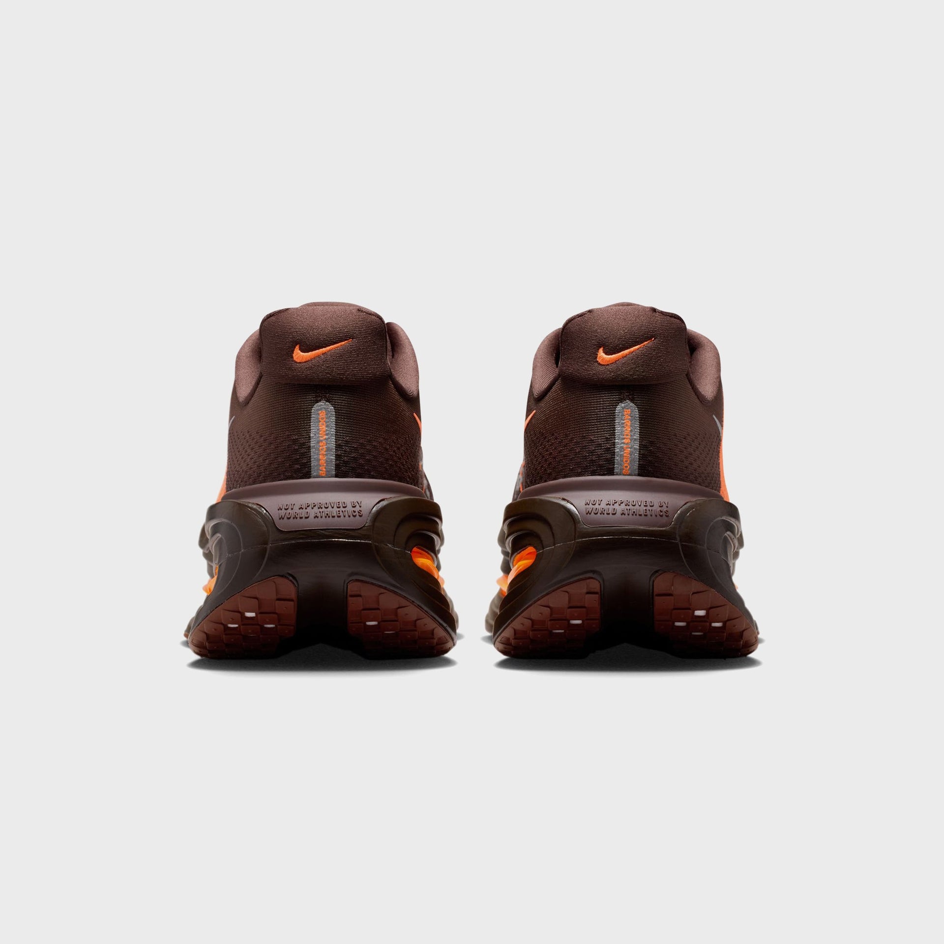 Nike x Renegade Running Vomero Premium - Brown Basalt / Hyper Crimson / Total Orange