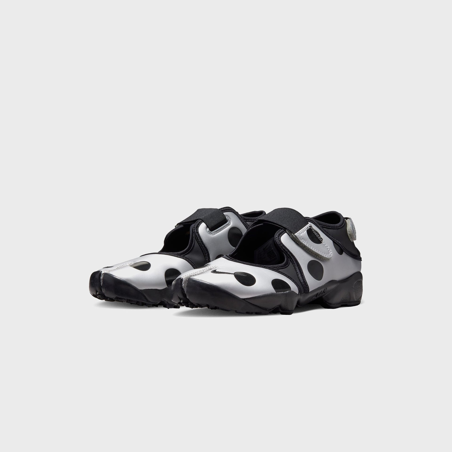 Nike WMNS Air Rift - Metallic Silver / Black