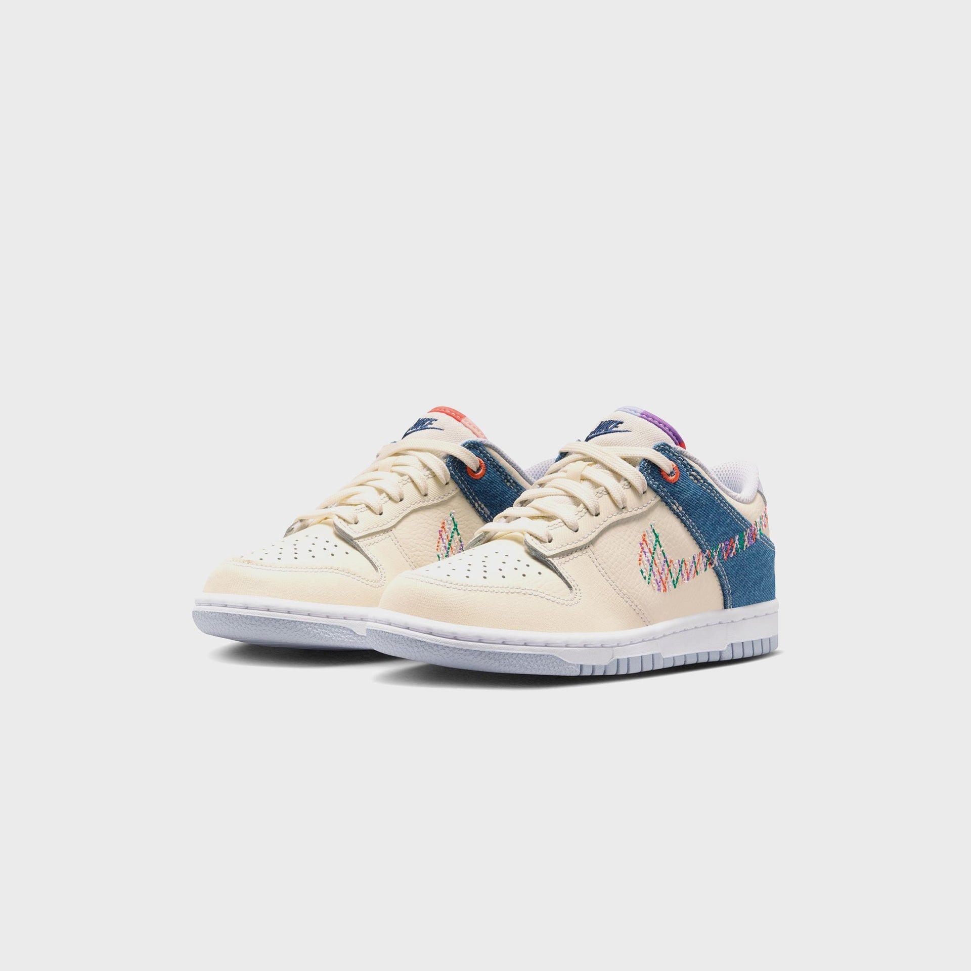 Nike GS Dunk Low - Soft Pearl / Blue Denim / Midnight Navy / Multicolor