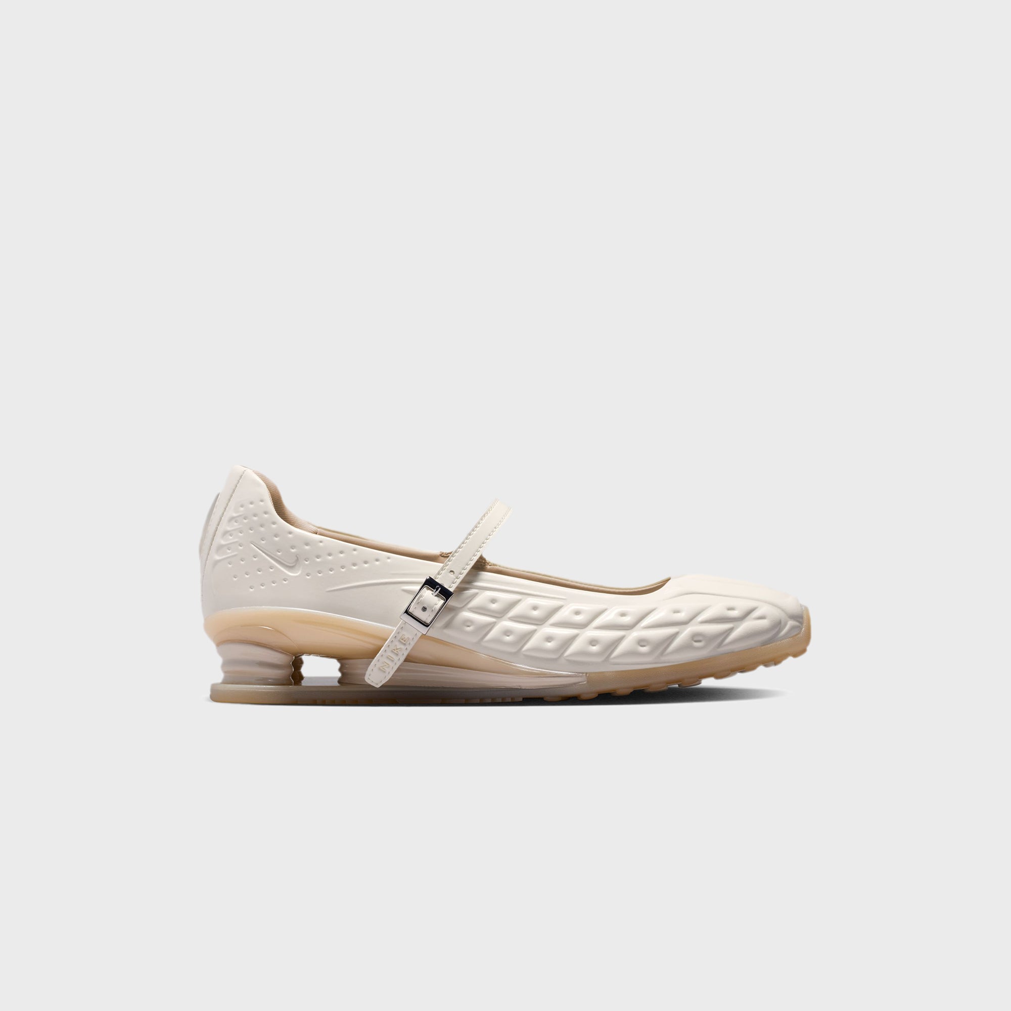 靴 NIKE WMNS SHOX Z CALISTRA PALE IVORY 23 Nike WMNS Shox Z Calistra - Ivory / Pale Ivory / Oatmeal – Kith