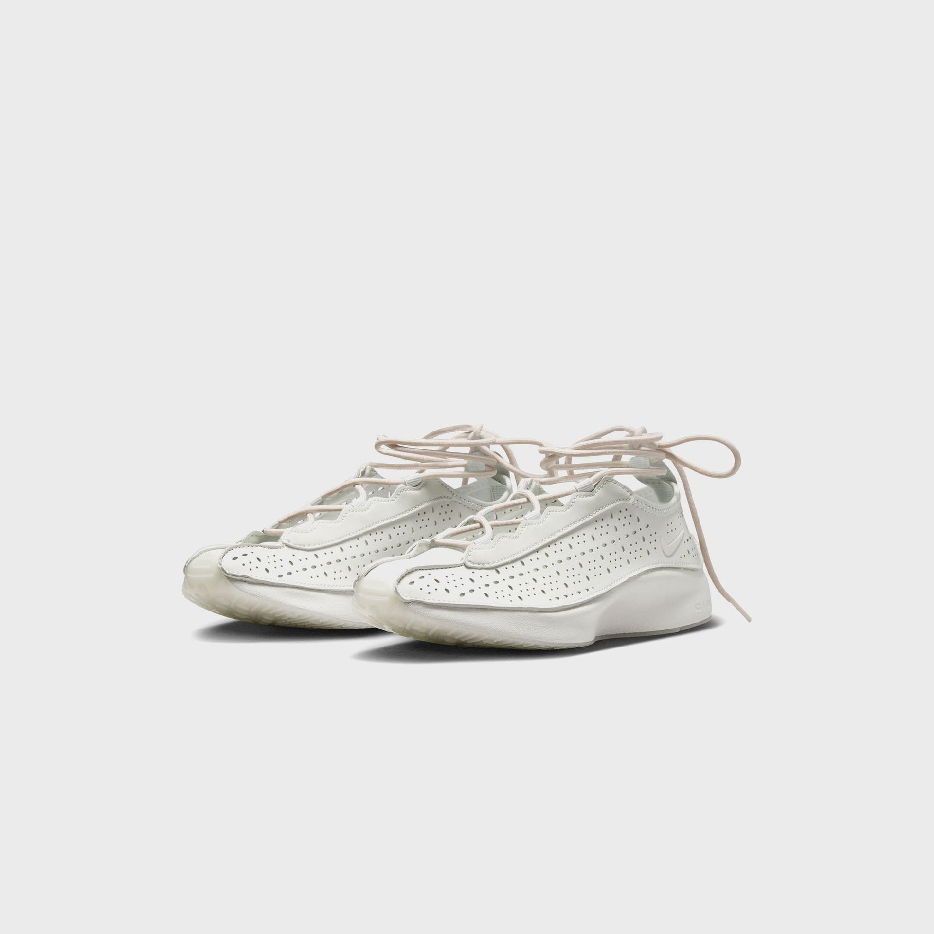 Nike WMNS Air Superfly - Vast Grey / Photon Dust / Dark Smoke Grey / Barely Rose