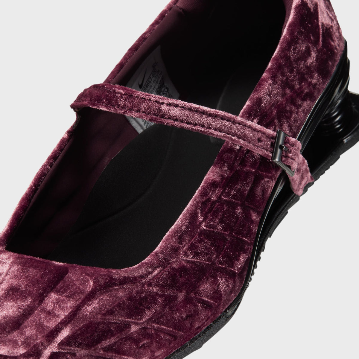 Nike WMNS Shox Z Callistra Velvet - Burgundy Crush / Black