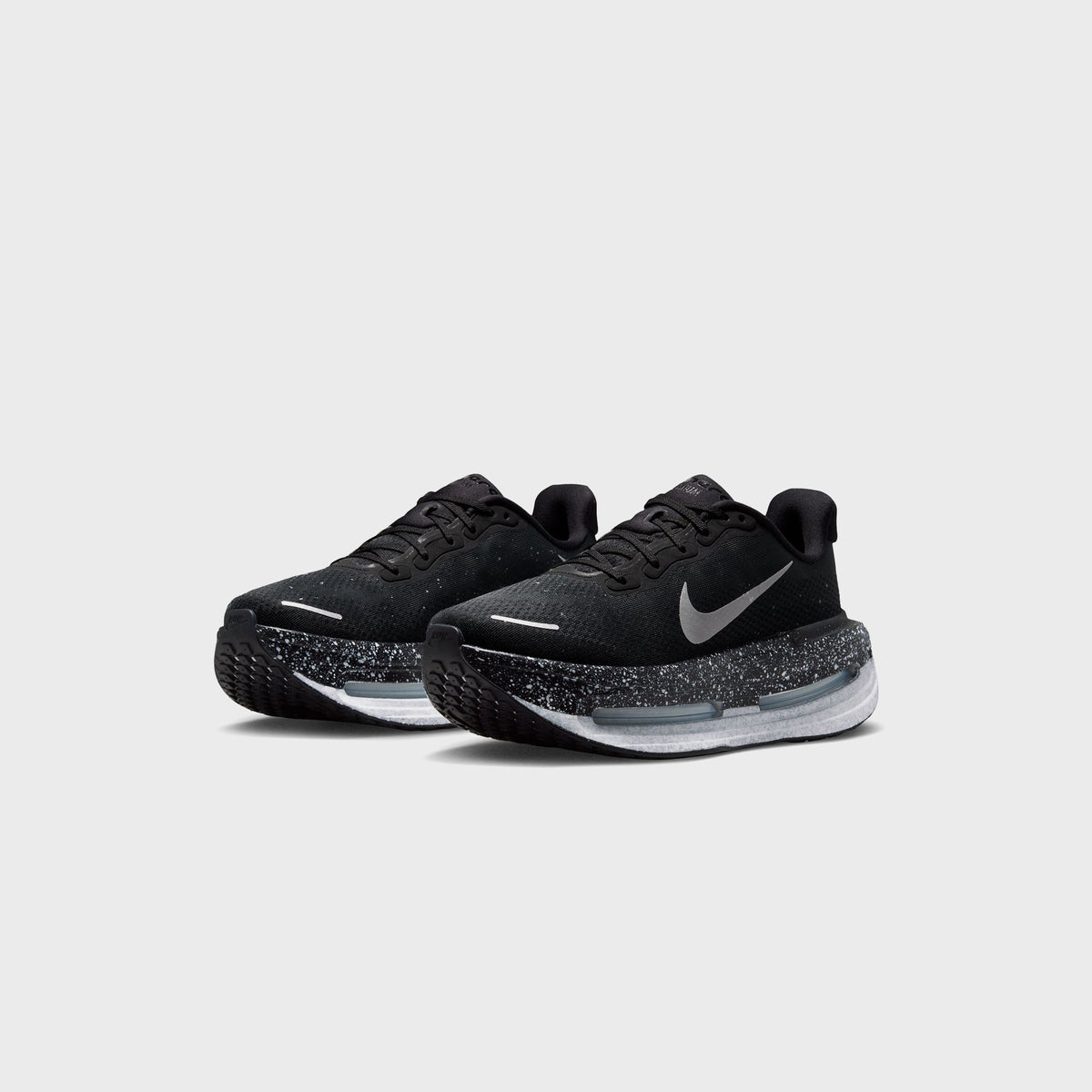 Nike WMNS Vomero Premium - Black / White / Metallic Silver