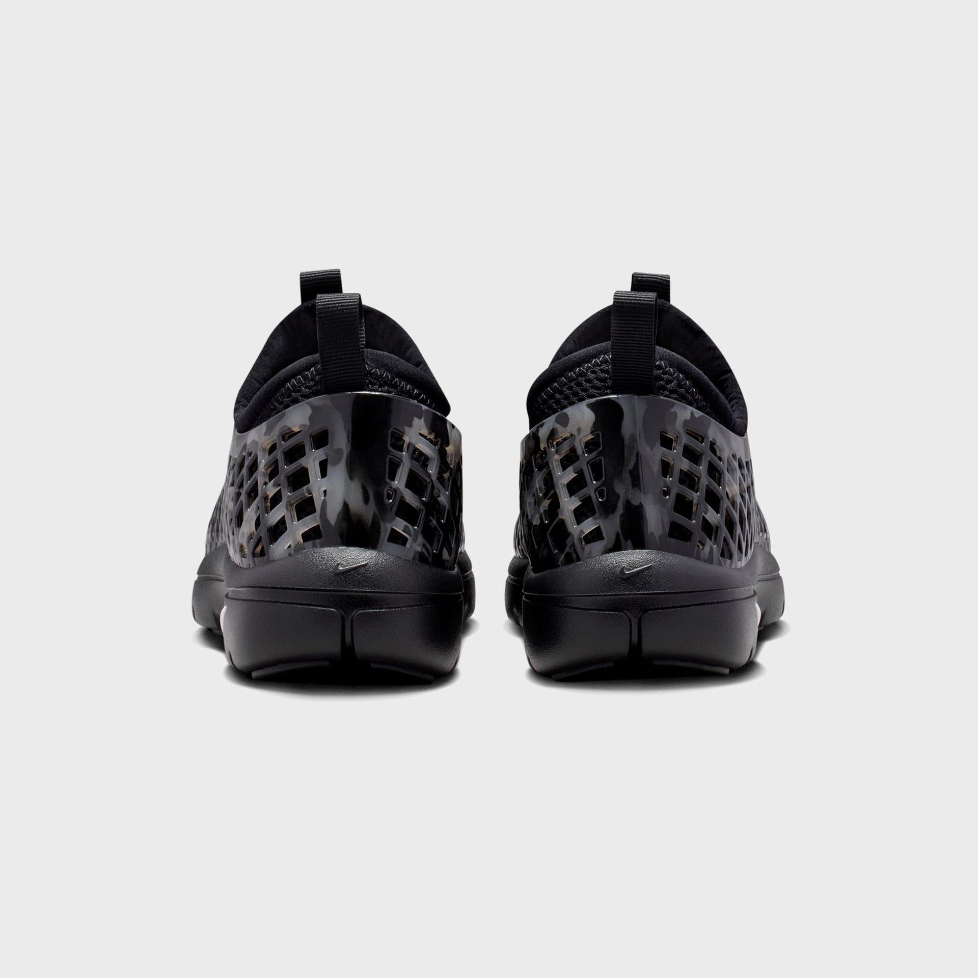 Nike WMNS Rejuven8 Run - Black / White