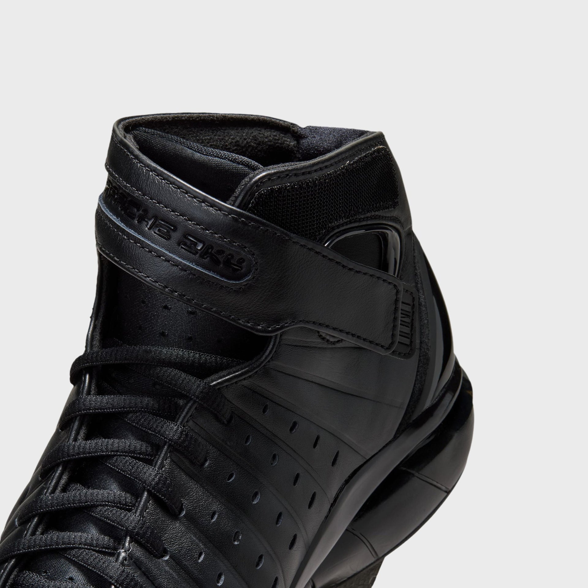 Nike Air Zoom Huarache 2K4 OT - Black / Black