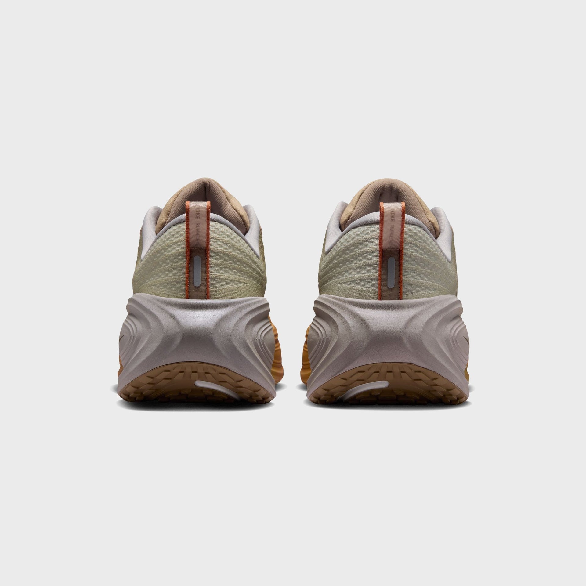 Nike Vomero Plus - Desert Camo / Yukon Brown / Ceramic / College Grey / Smoke Grey