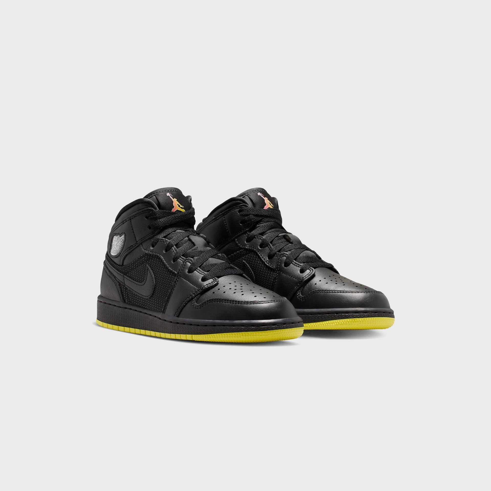 Jordan GS Air Jordan 1 Mid SE - Black / Opti Yellow / Silver
