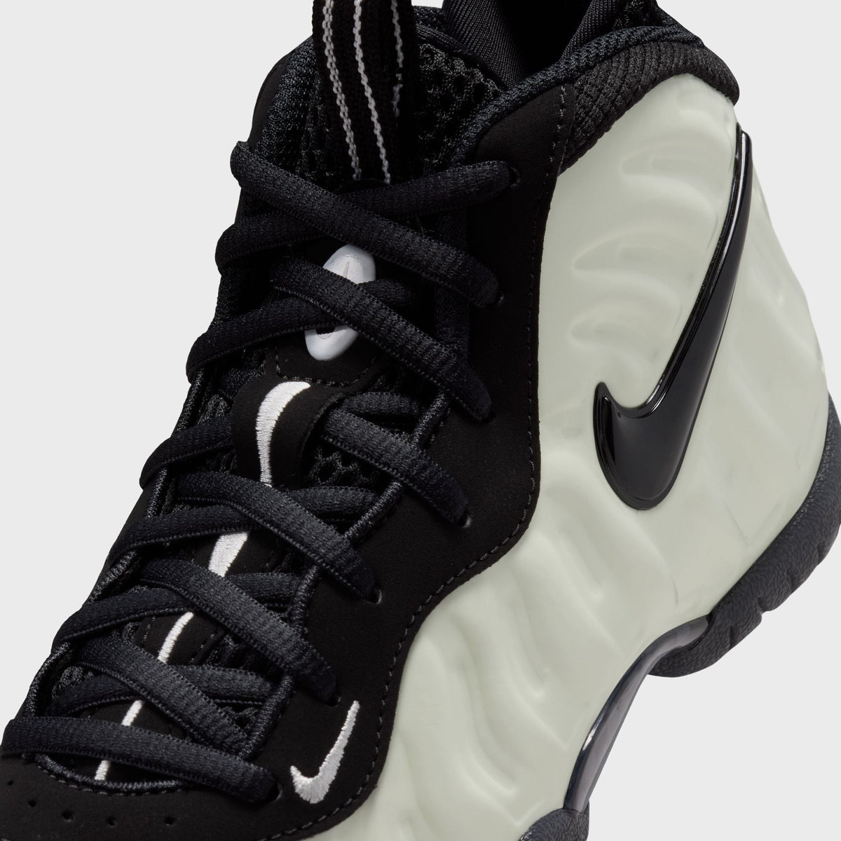Nike PS Little Posite Pro Premium - Summit White / Black