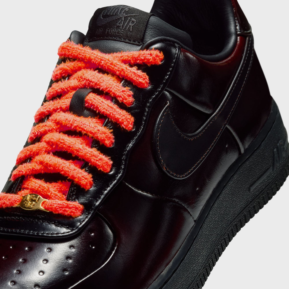 Nike Air Force 1 '07 - Black / Cinnamon / Total Orange