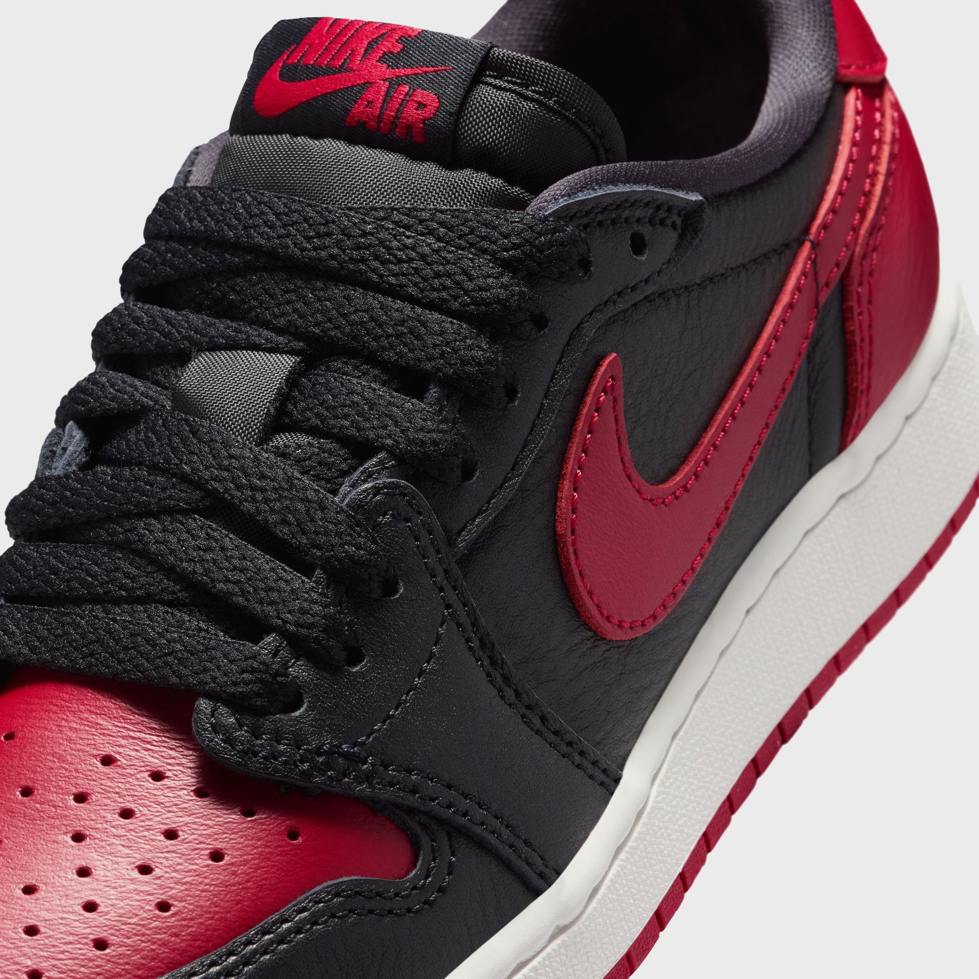 Jordan GS Air Jordan 1 Retro Low OG - Black / Varsity Red / Summit White