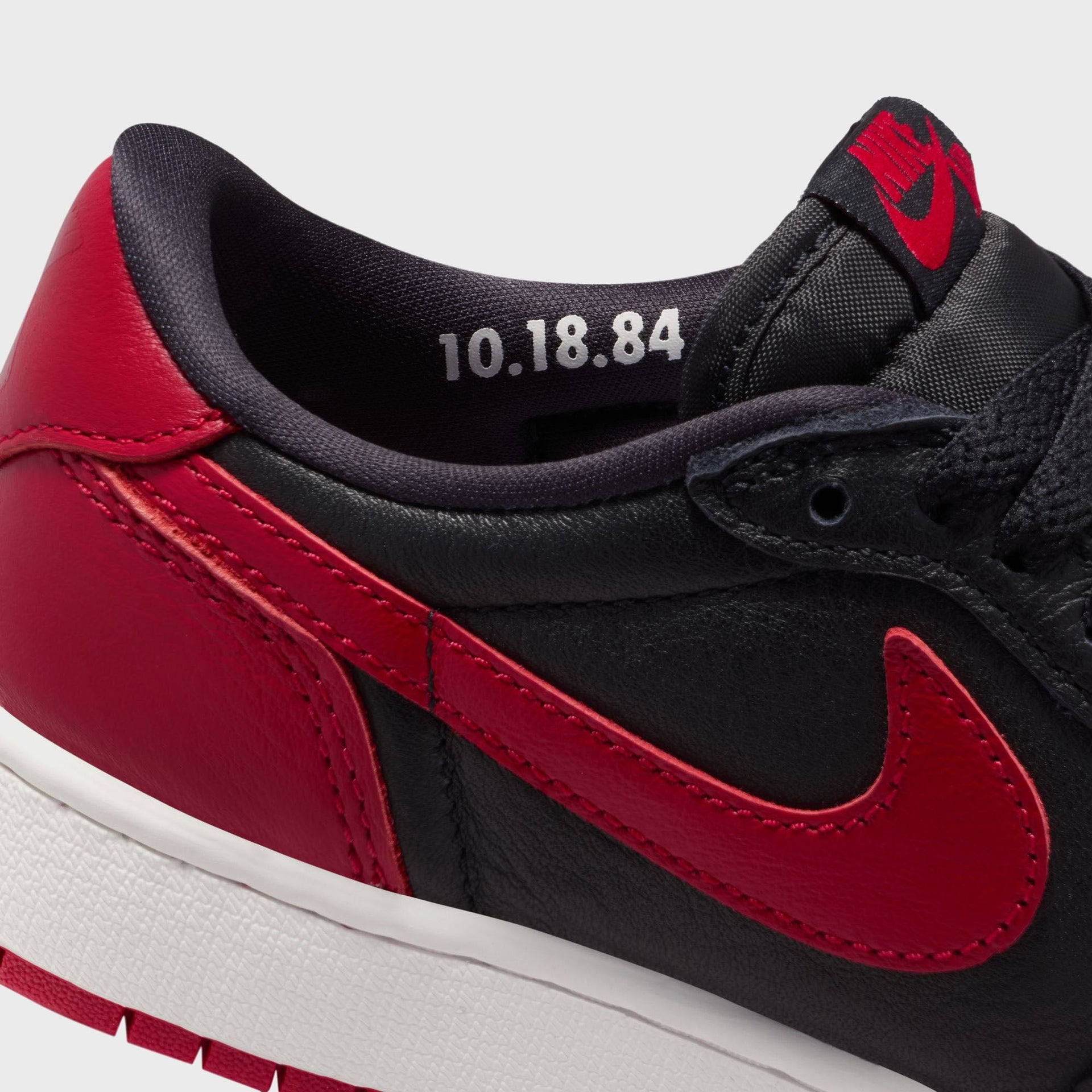 Jordan GS Air Jordan 1 Retro Low OG - Black / Varsity Red / Summit White