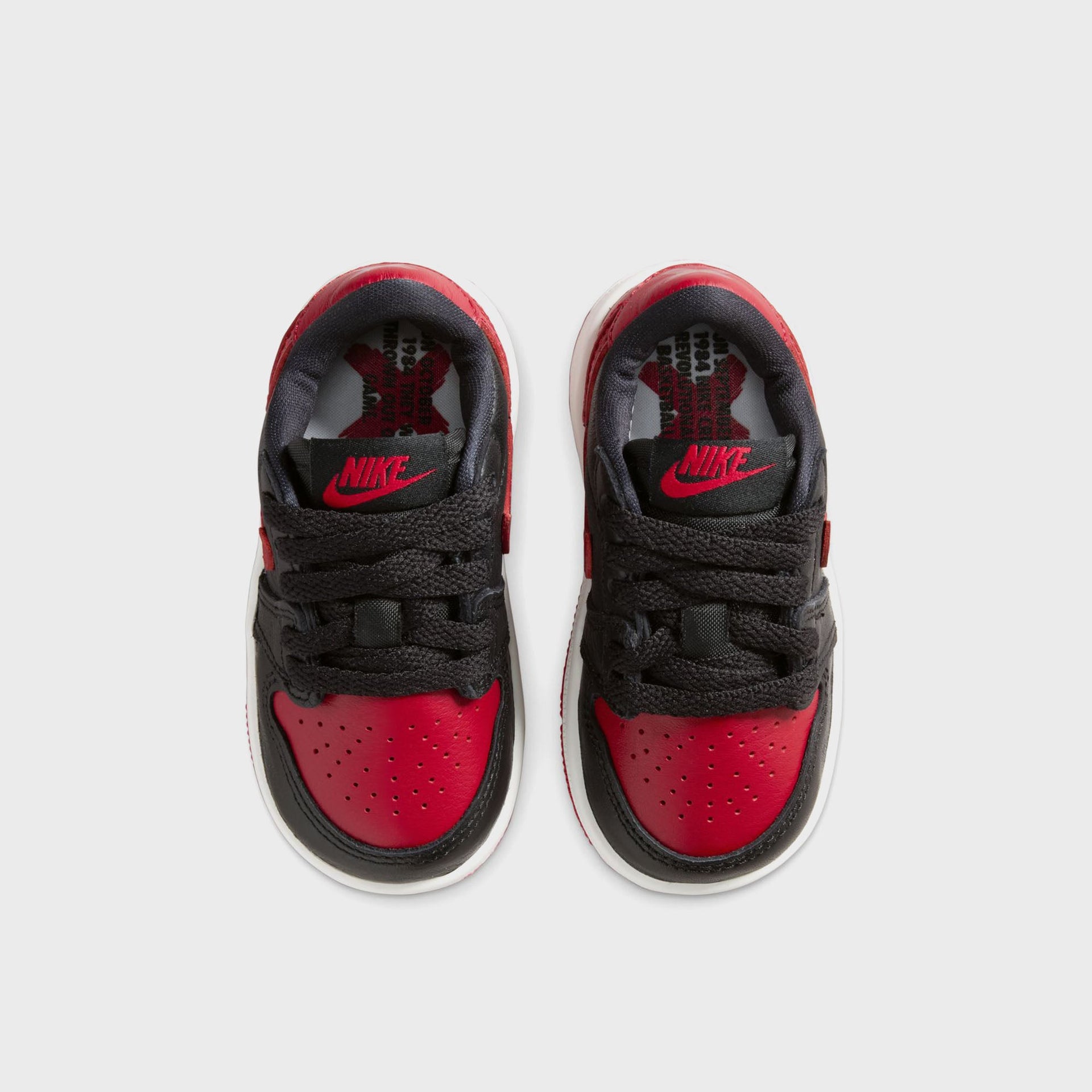 Jordan TD Jordan 1 Retro Low OG - Black / Varsity Red / Summit White