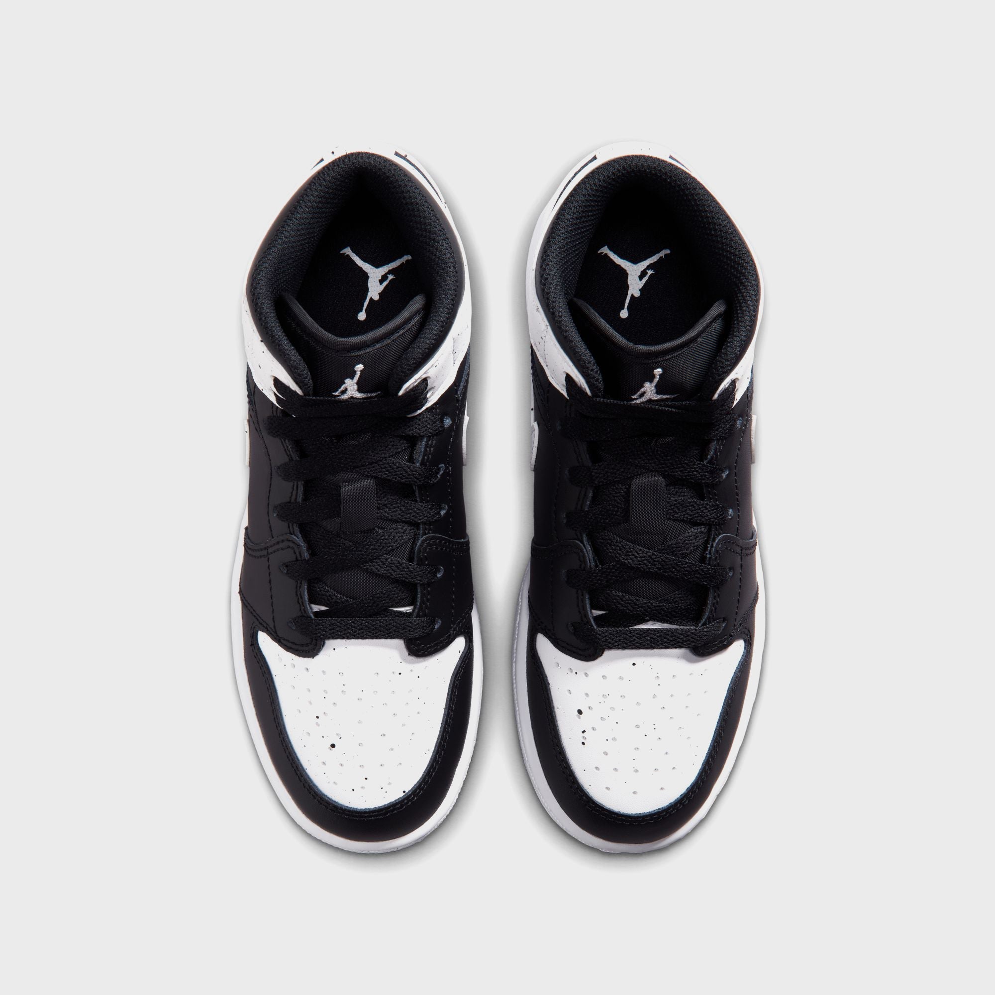 Jordan GS Air Jordan 1 Mid - Black / White – Kith