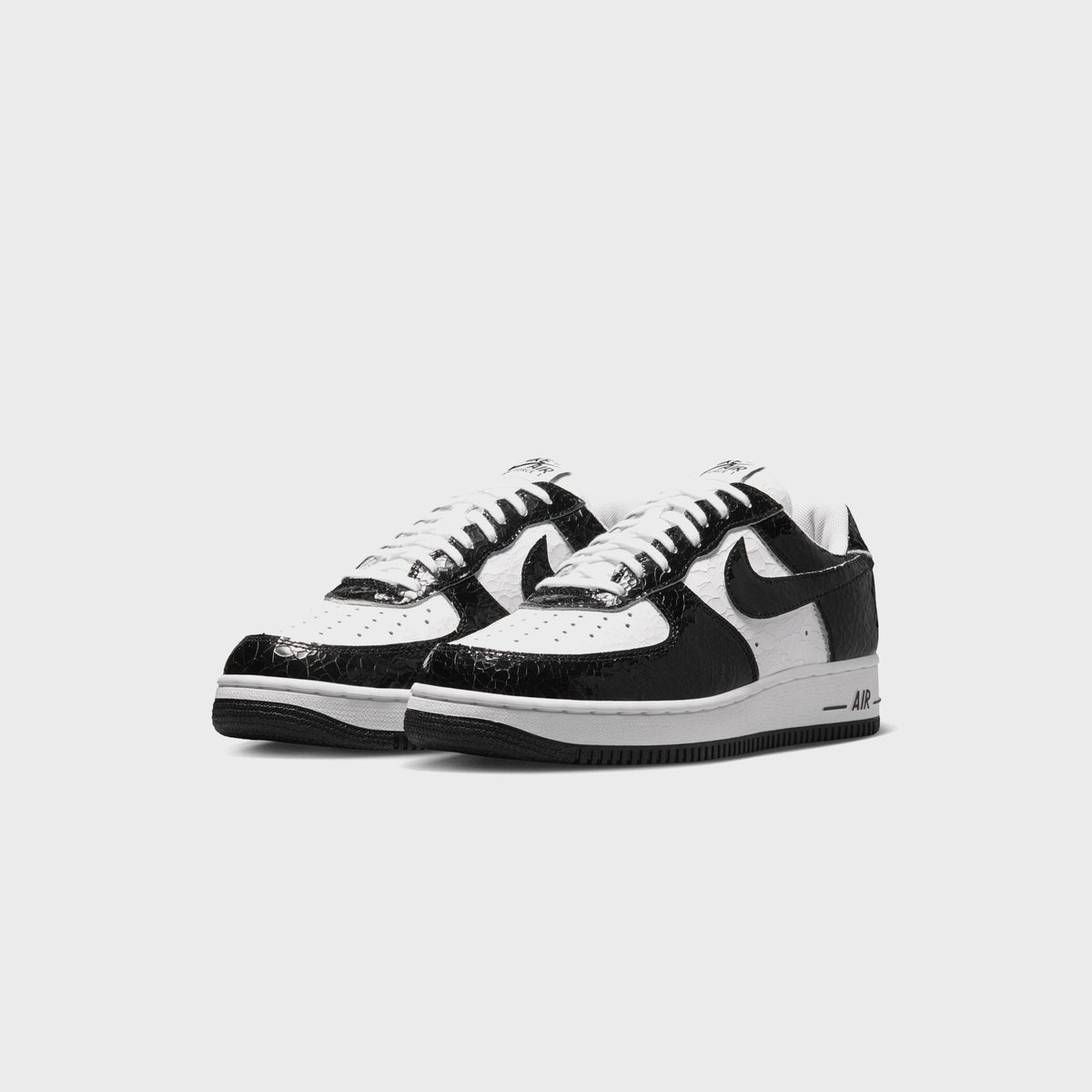 Nike Air Force 1 '01 Cracked Leather - Black / White