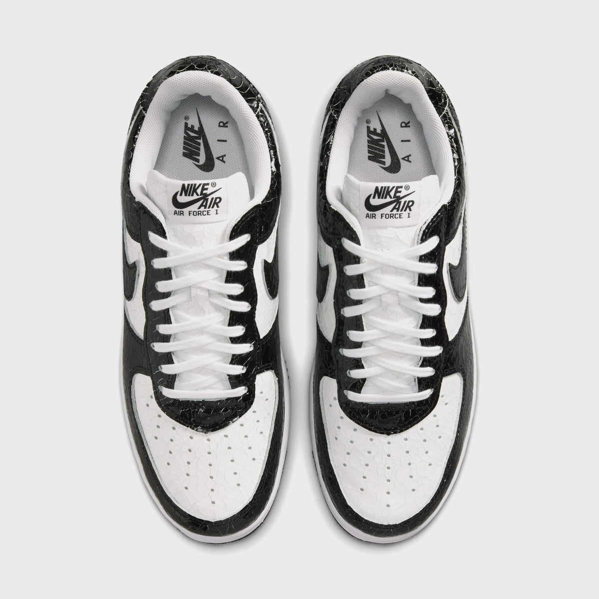 Nike Air Force 1 '01 Cracked Leather - Black / White