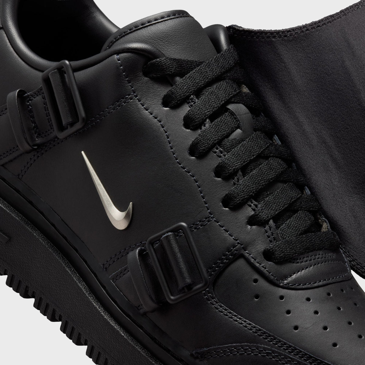 Nike Air Force 1 Low Luxe - Black / Metallic Silver / Anthracite