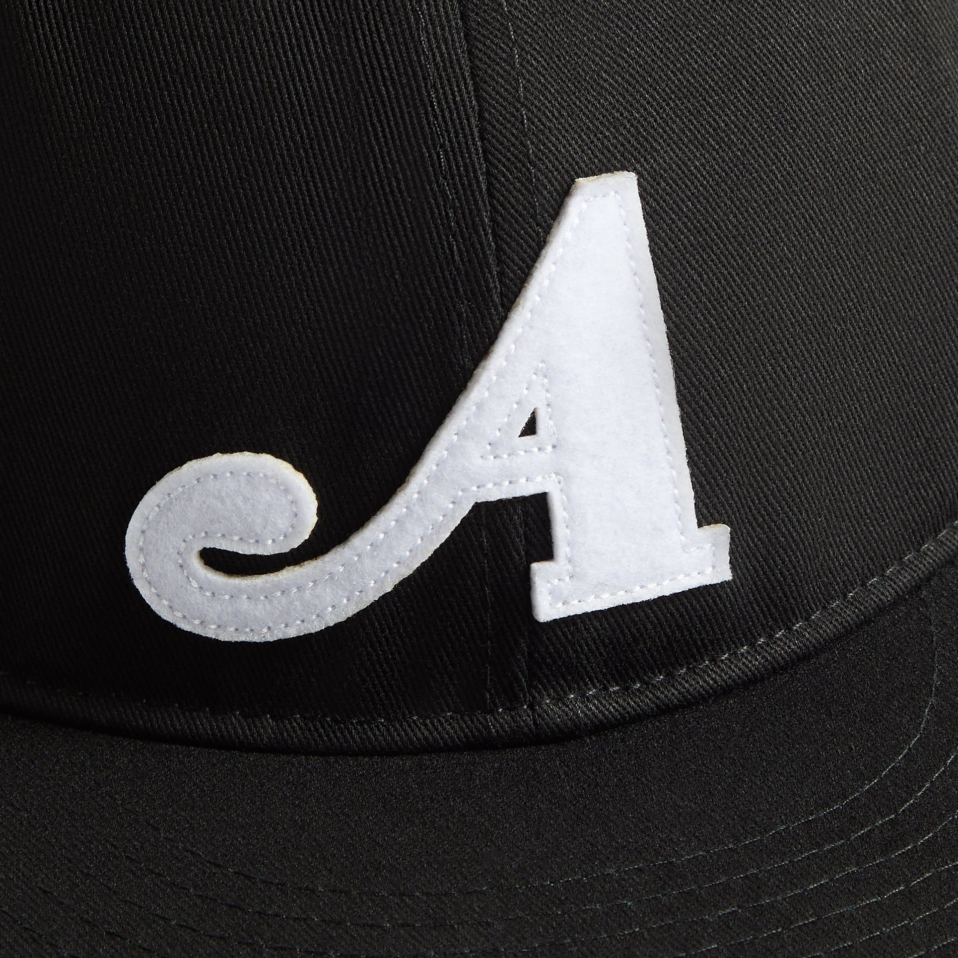 Awake Classic A Cap in Black