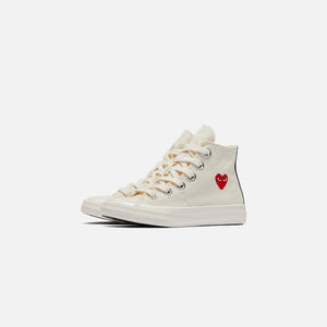 Comme Des Garçons Play x Converse Kids Chuck 70 High Top - Beige