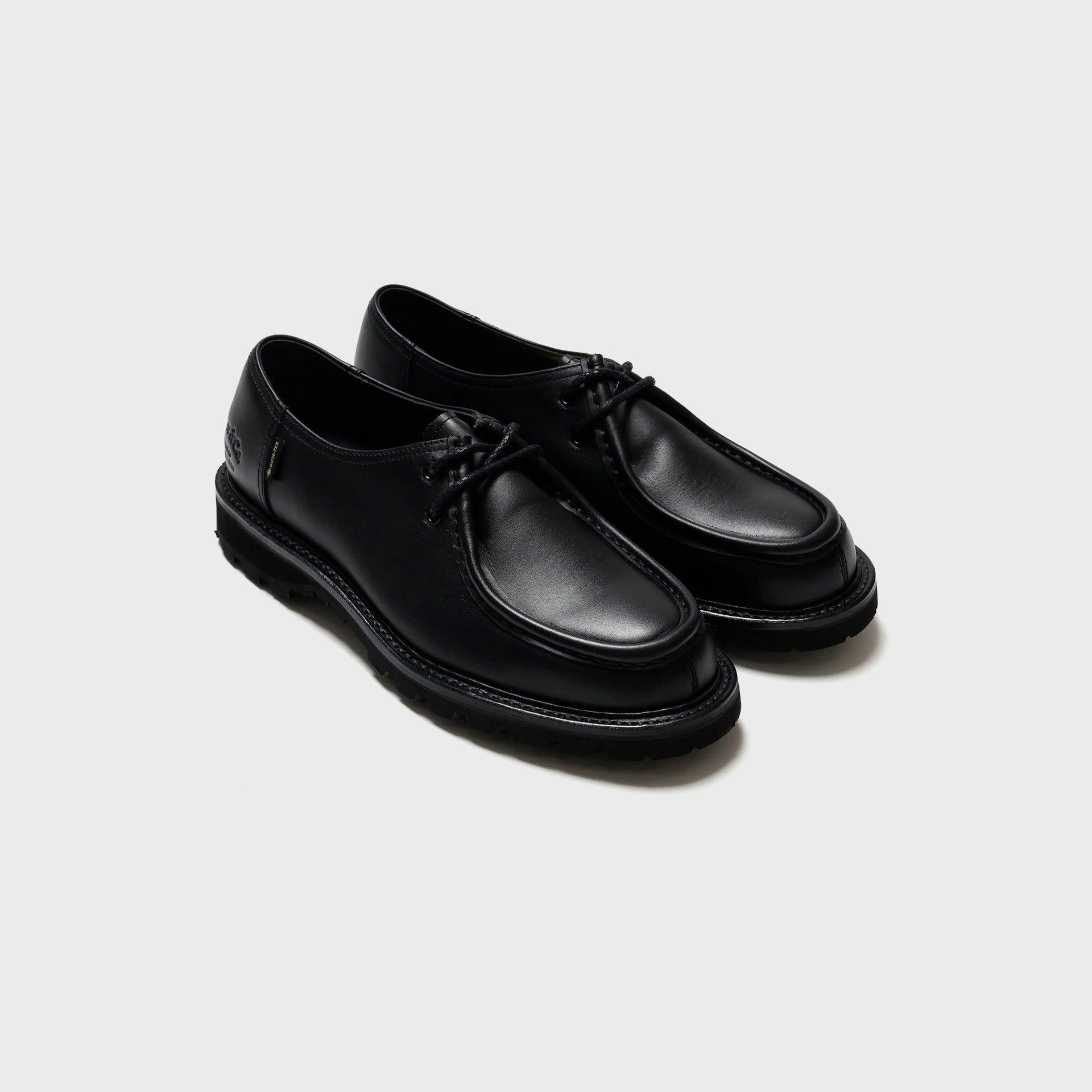Regal Shoe & Co. Tyrolean Shoe - Black