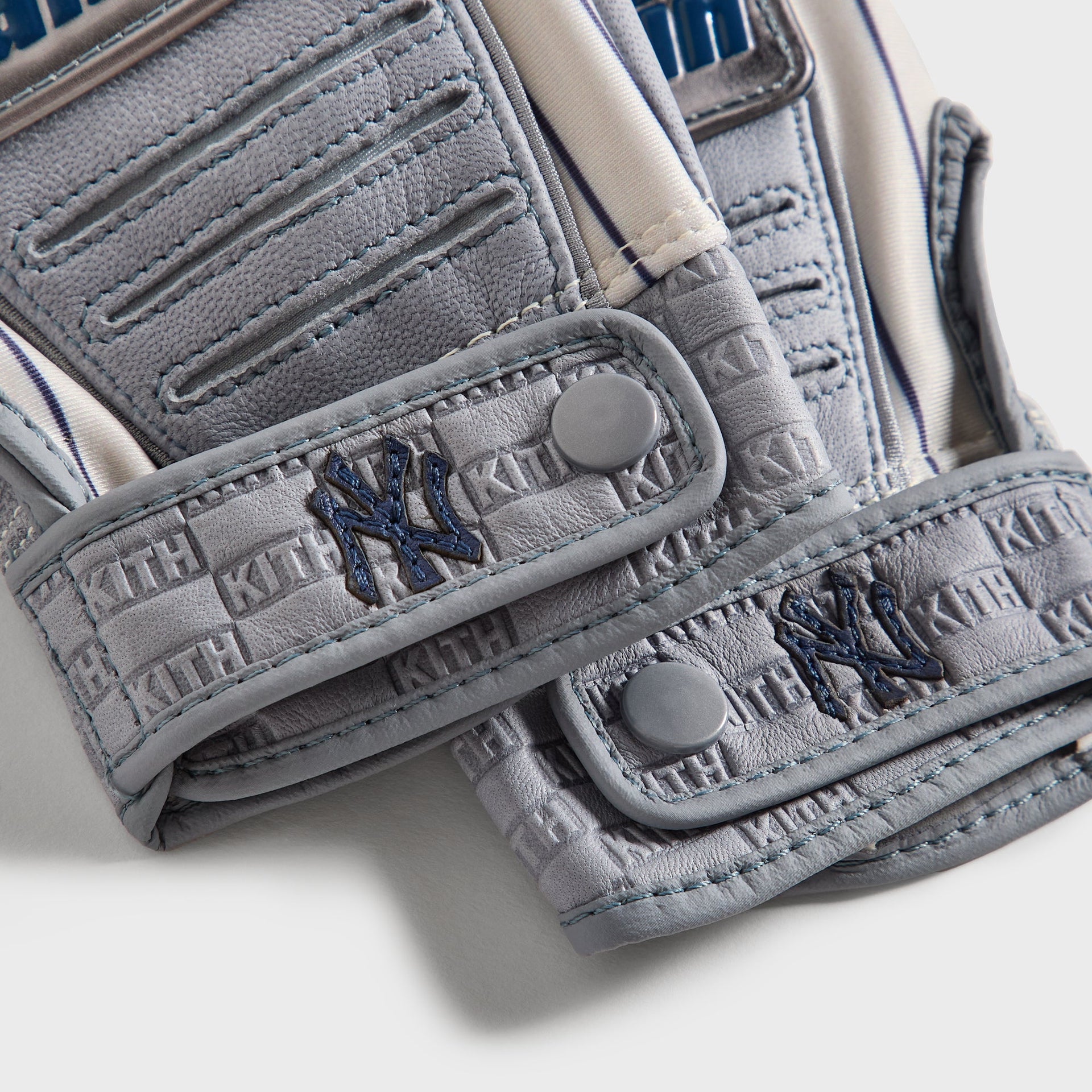 Kith & Franklin for the New York Yankees CFX Pro Gloves - Multi