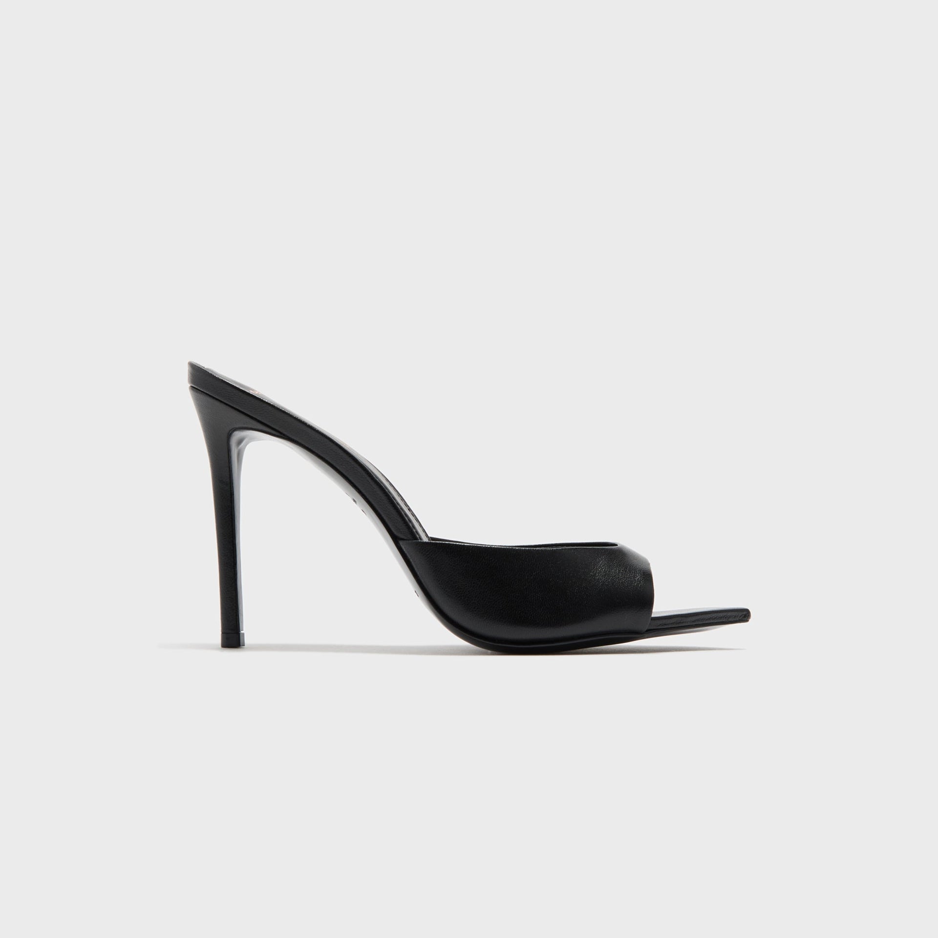 Black Suede Studio Brea - Black Leather