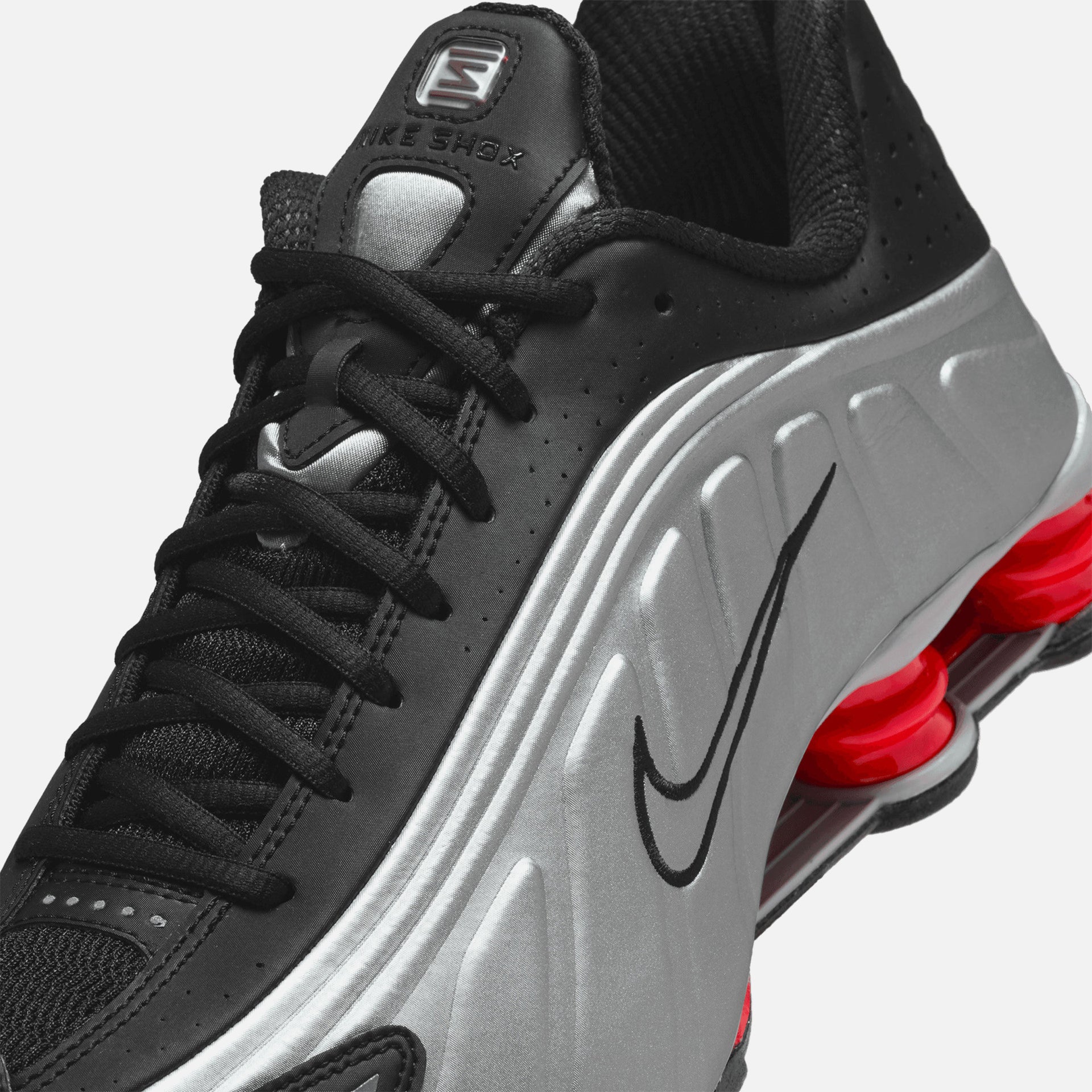 Nike Shox R4 P1 - Black / Metallic Silver / Max Orange