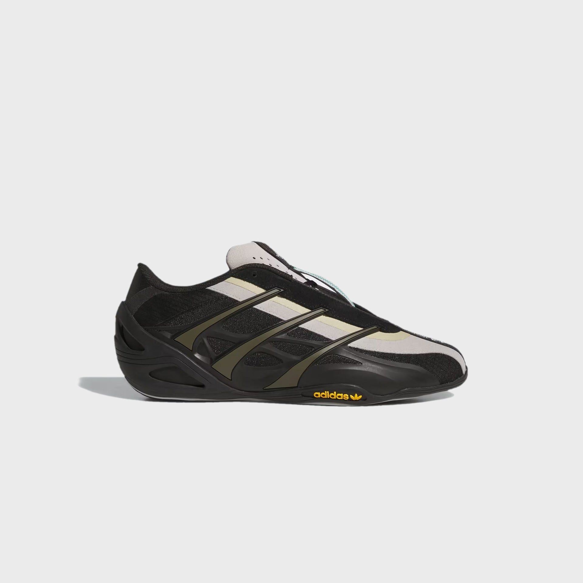 adidas Adiracer GT Bad Bunny x Mercedes 7 adidas Adiracer GT Bad Bunny x Mercedes 7