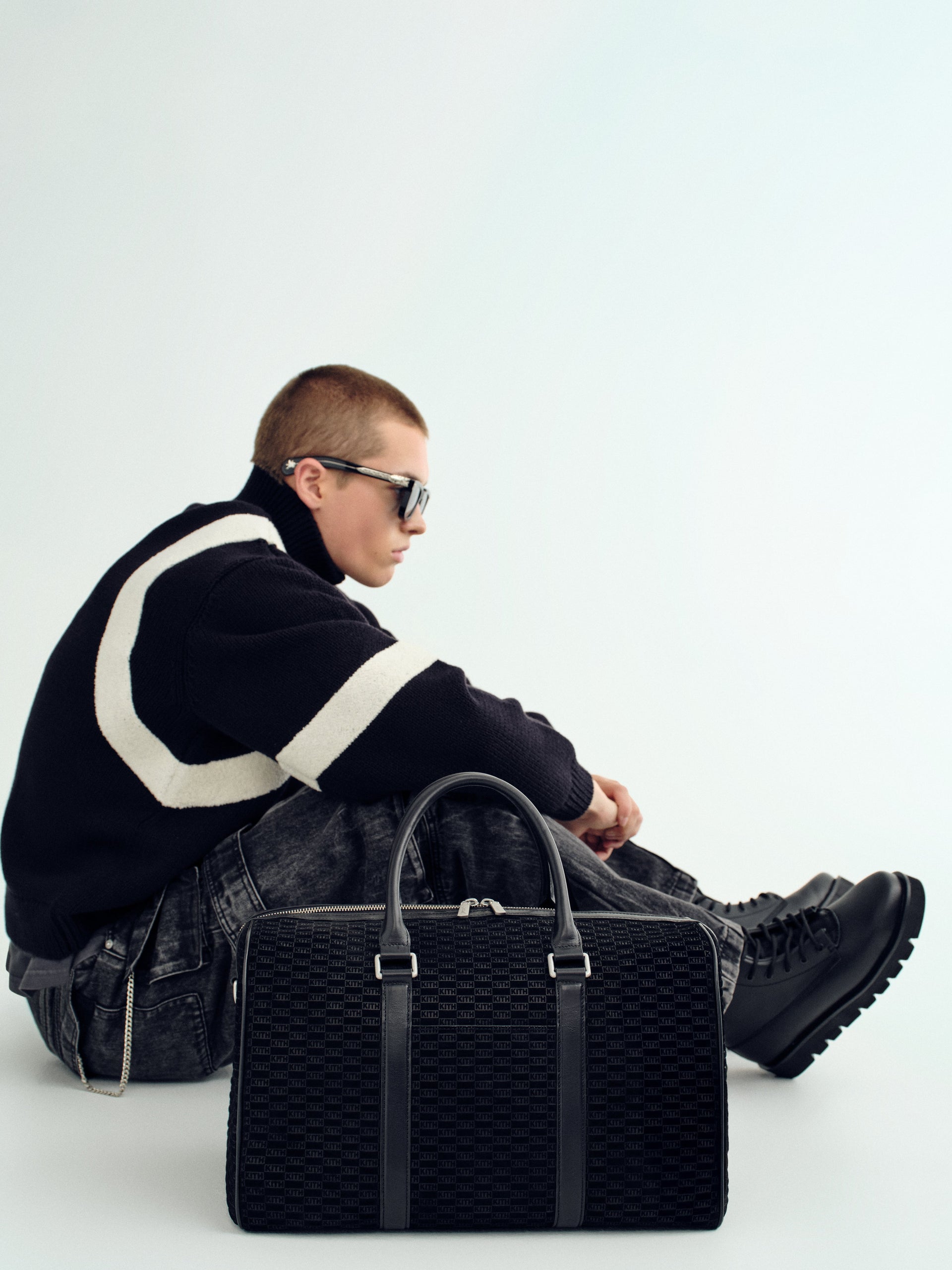 gid://shopify/MediaImage/33955450716288