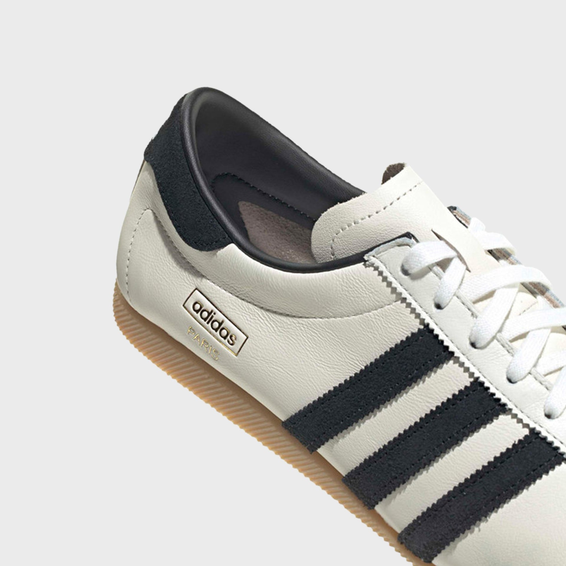 adidas Rekord - White / Core Black / Gum
