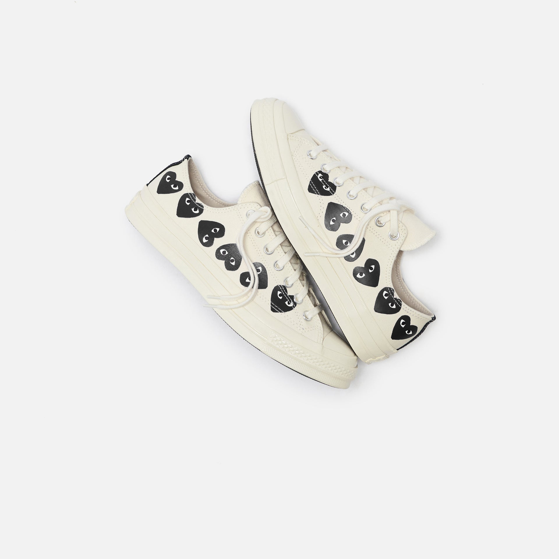 Comme Des Garçons Play x Converse Multi Heart Low Top - Beige / Black