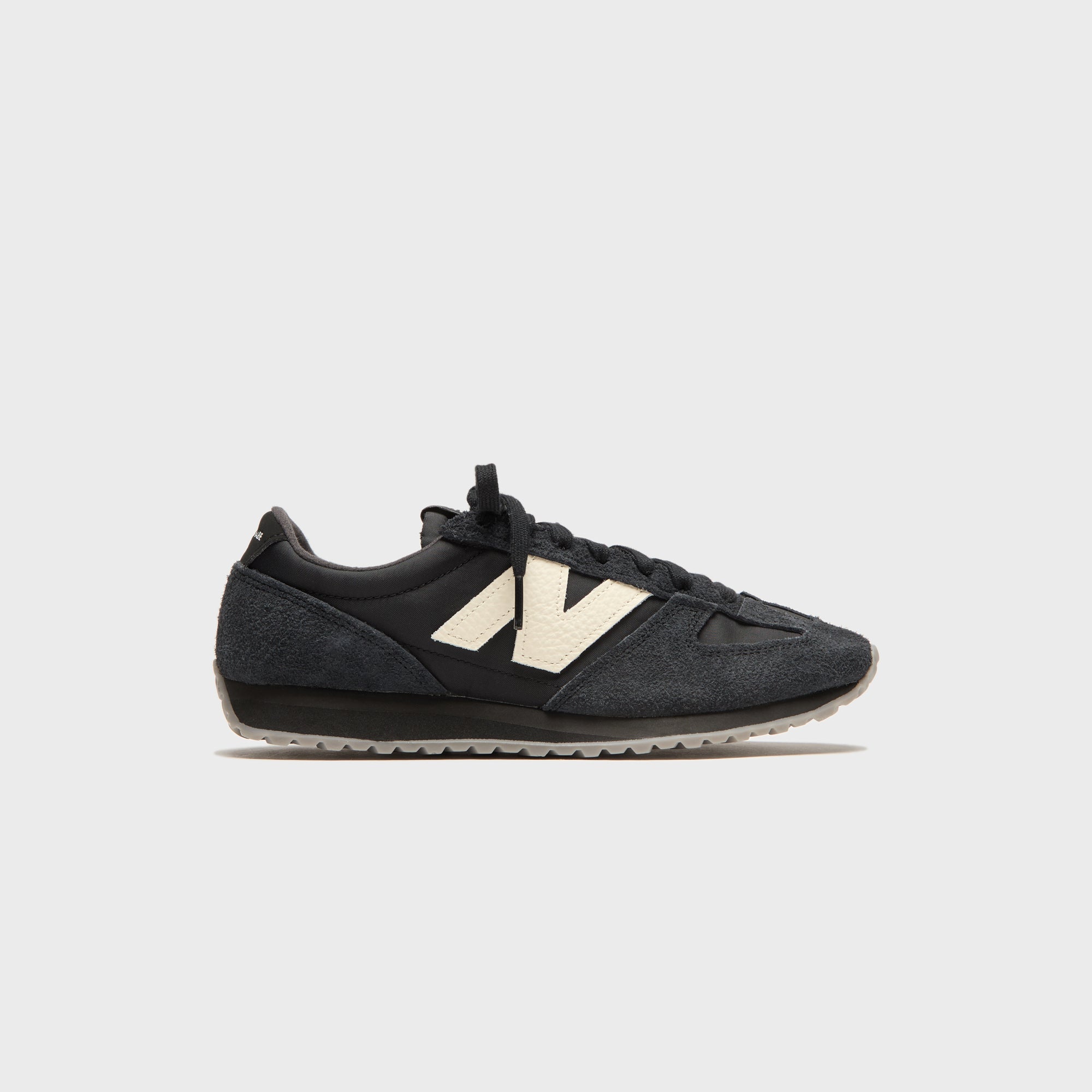 Junya Watanabe MAN x New Balance 471 - Black – Kith