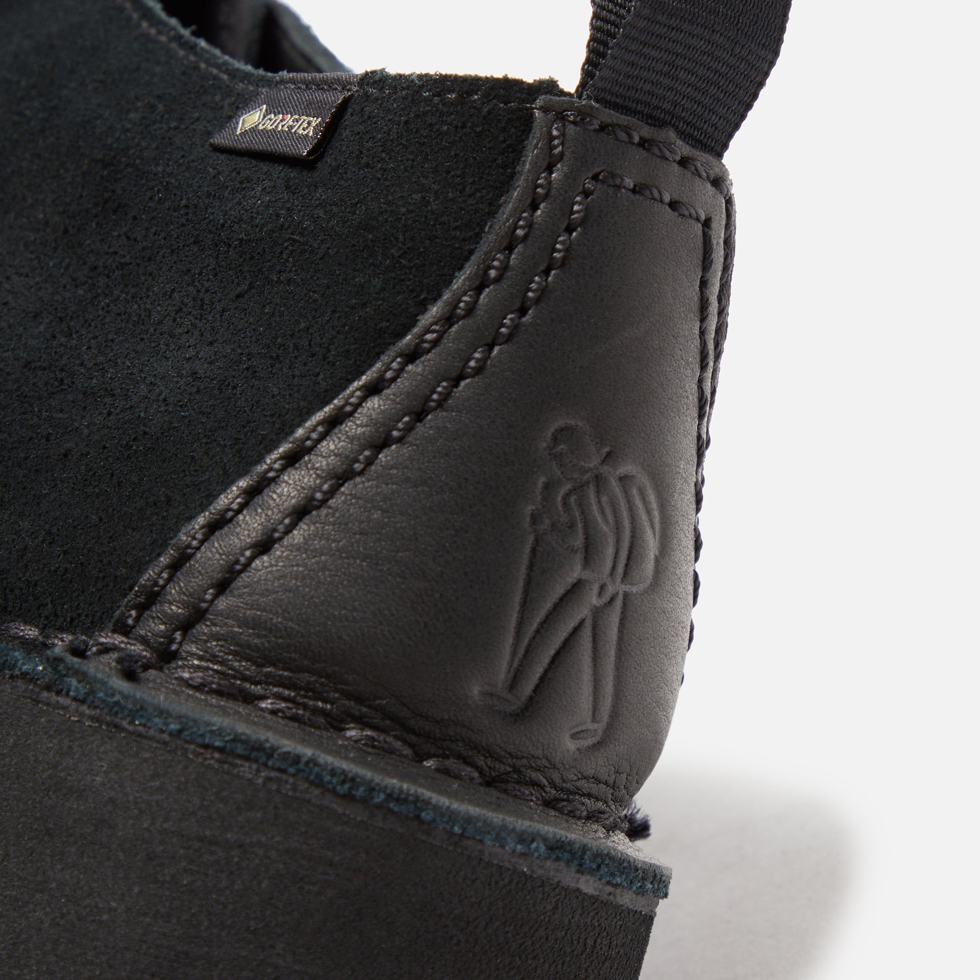 Clarks Desert Trek GTX - Black Suede