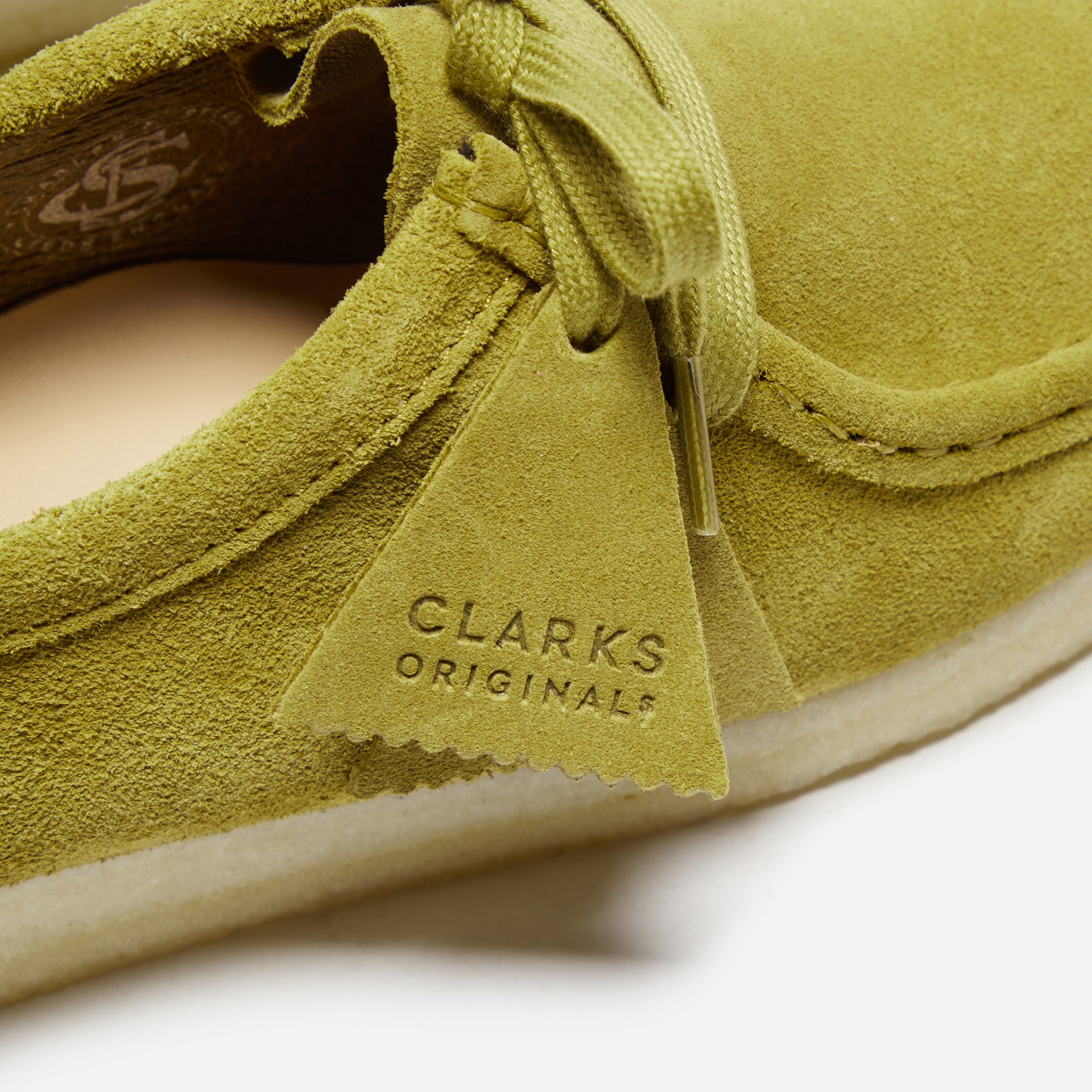 Clarks WMNS Wallabee - Mid Green Suede