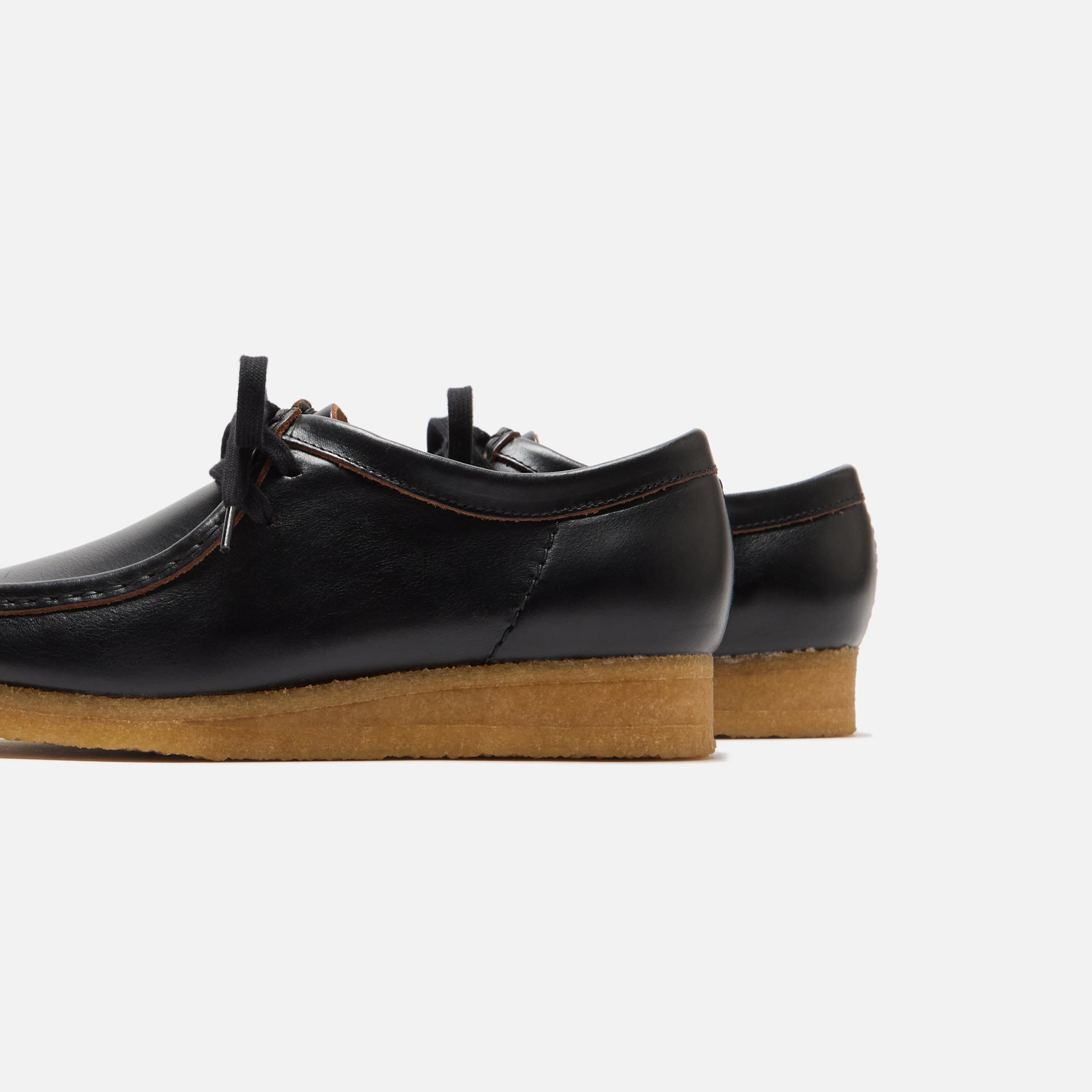 Clarks Wallabee - Black Smooth Leather