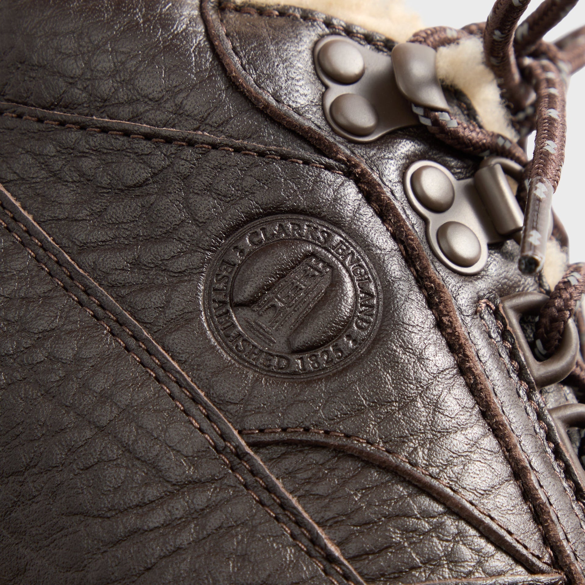 8th St by Ronnie Fieg for Clarks Originals Laddow - Coffee - PH