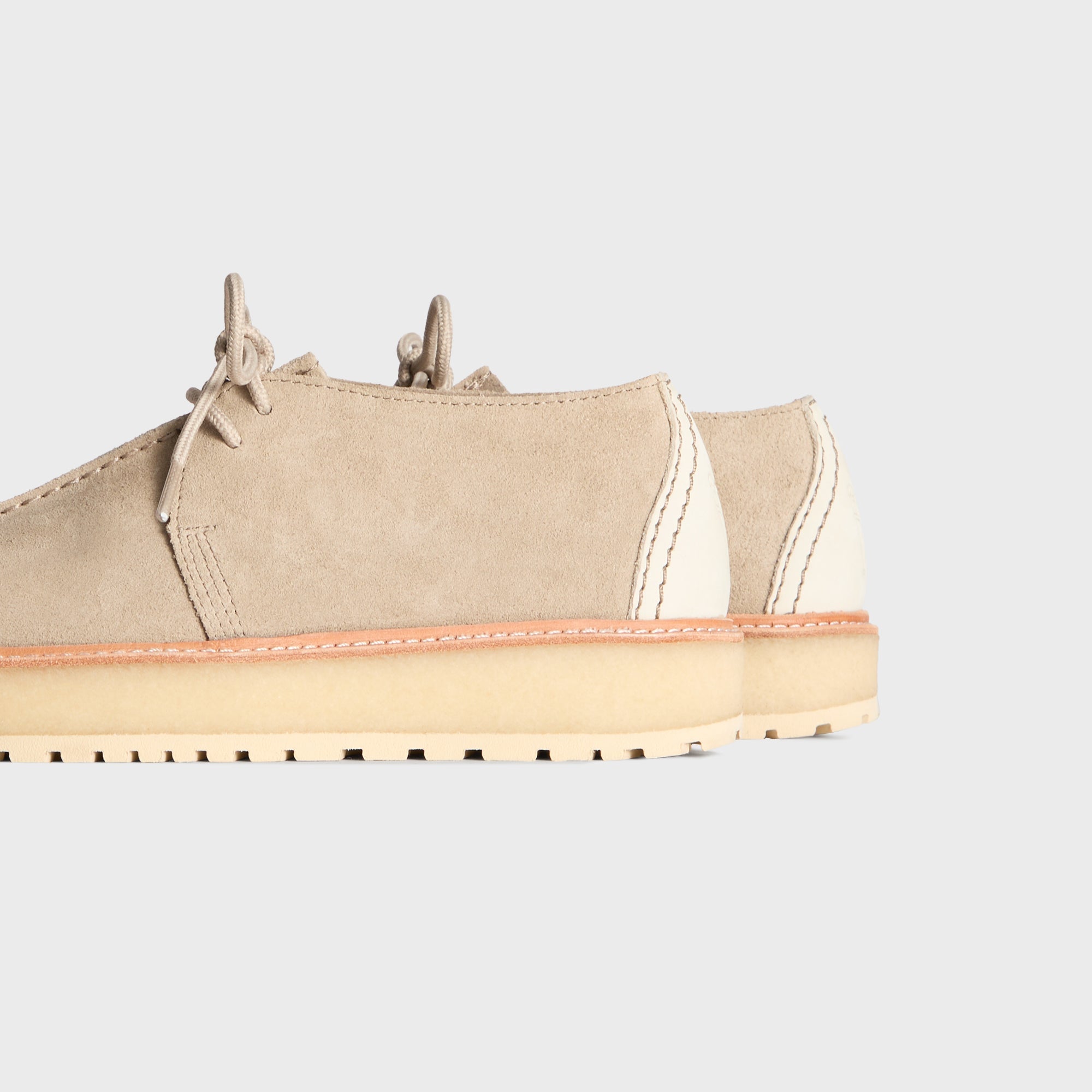 8th St by Ronnie Fieg for Clarks Originals Trek King - Sand Suede