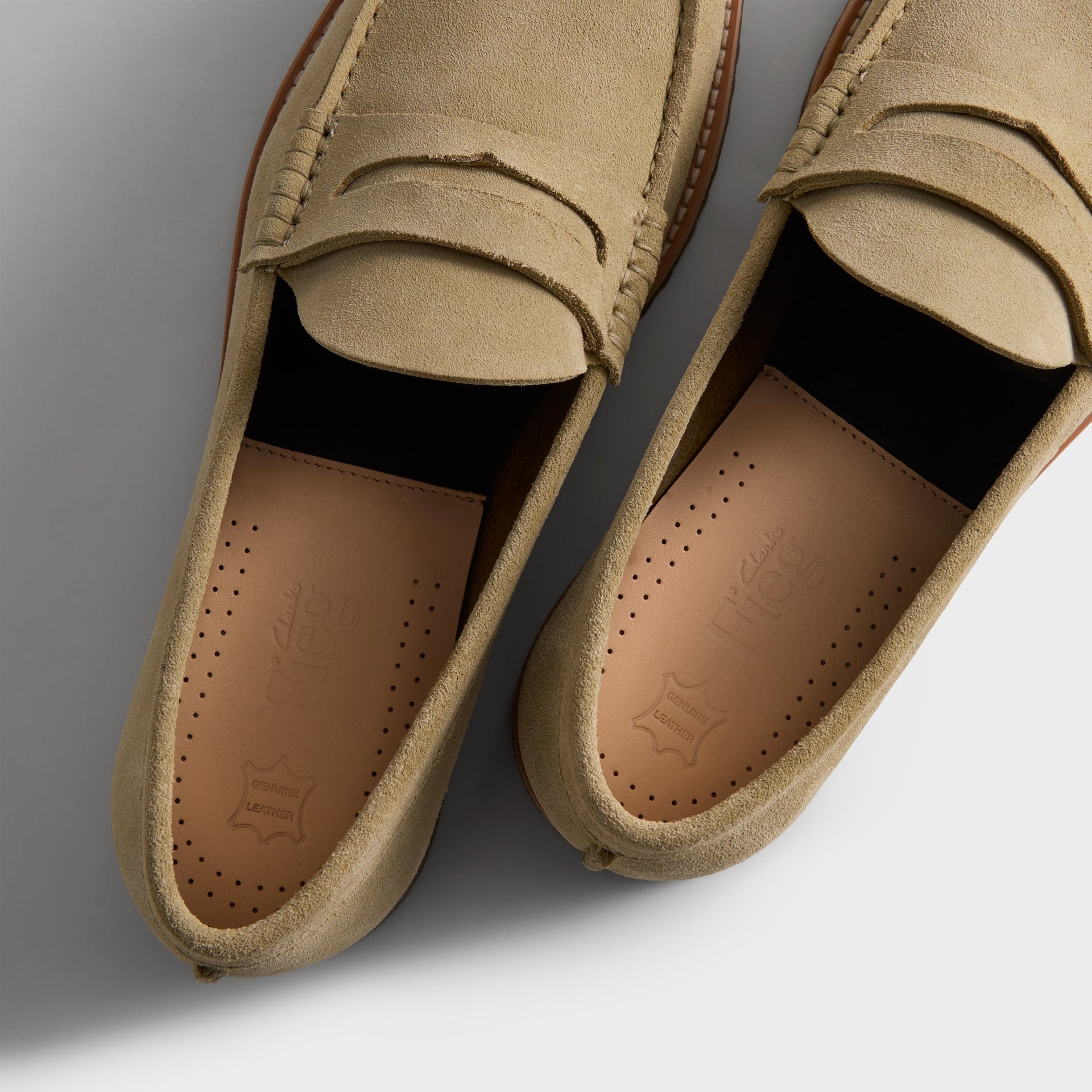 8th St by Ronnie Fieg for Clarks Originals Bristol Loafer - Maple