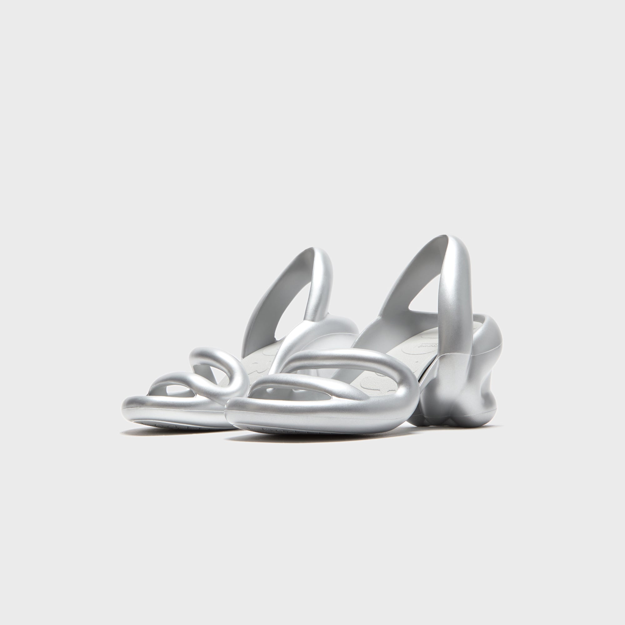 ★Camper★(W)Kobarah Flat Sandals★Silver Camper Kobarah Flat Sandals | Silver | FARFETCH